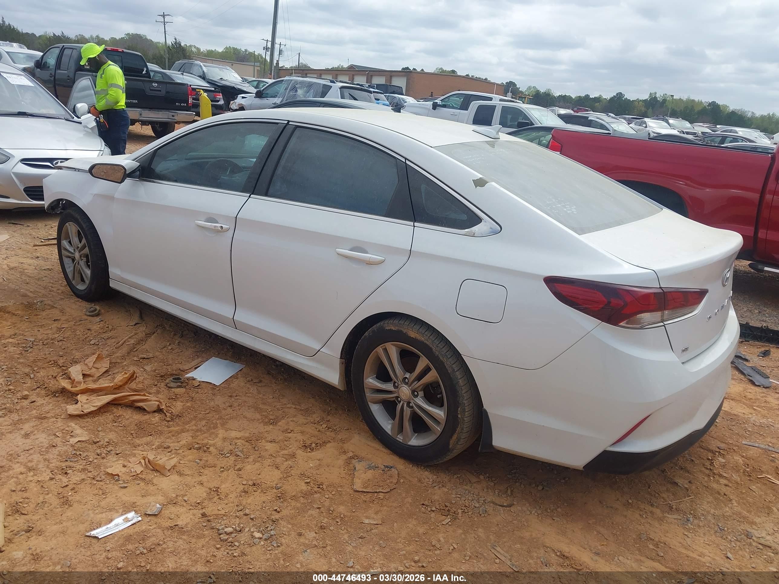 HYUNDAI SONATA image 3