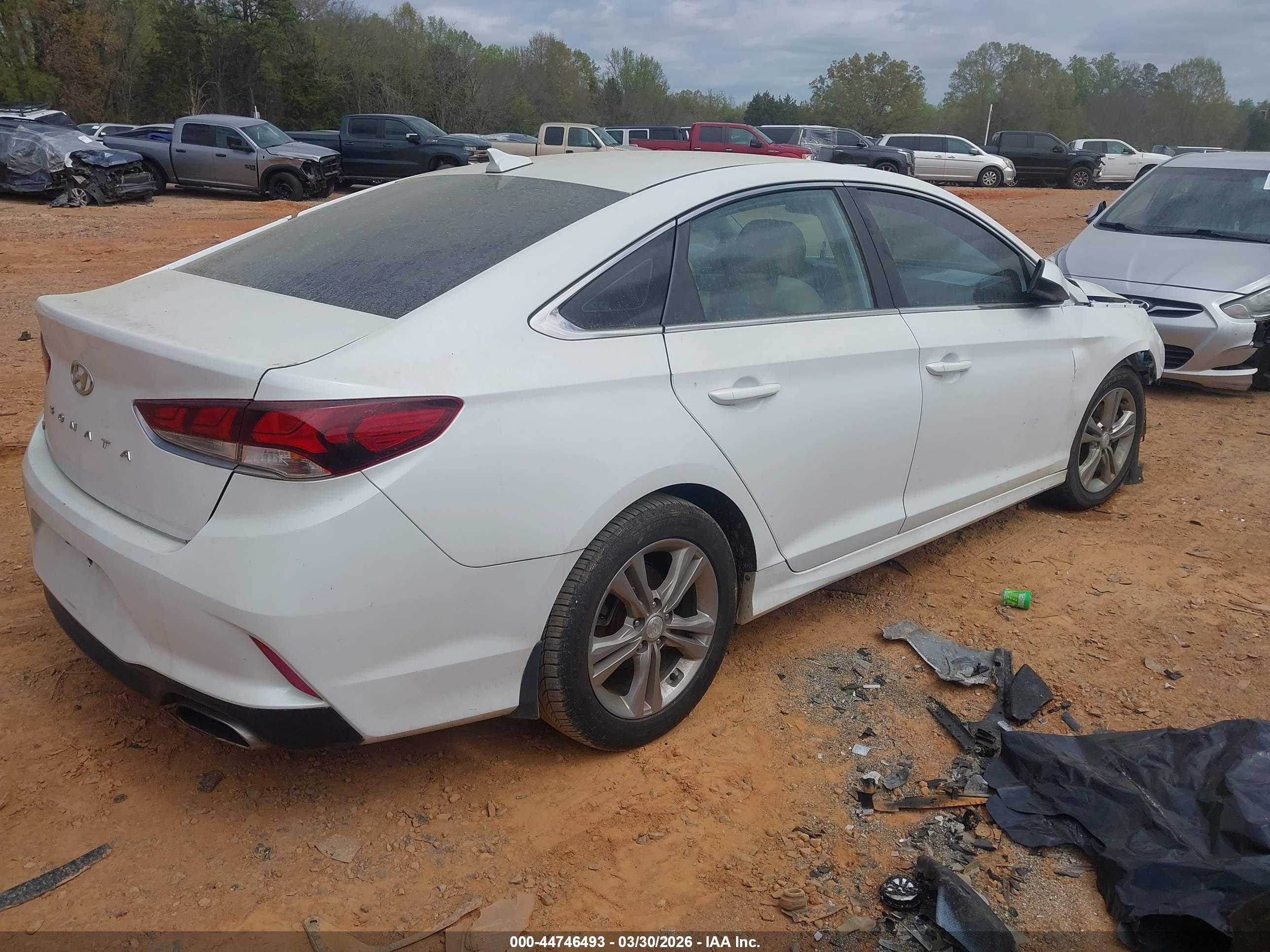 HYUNDAI SONATA image 4