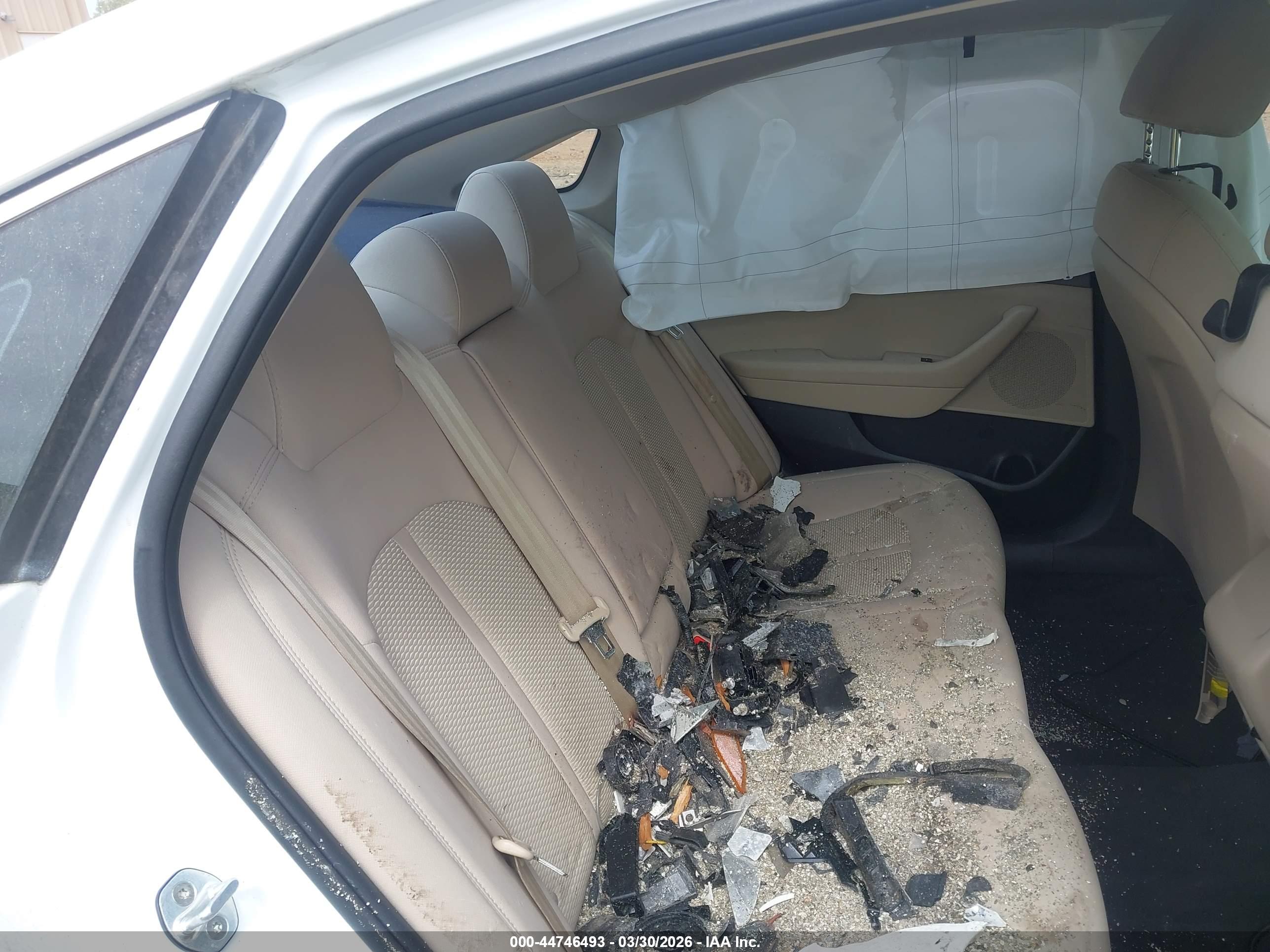 HYUNDAI SONATA image 8