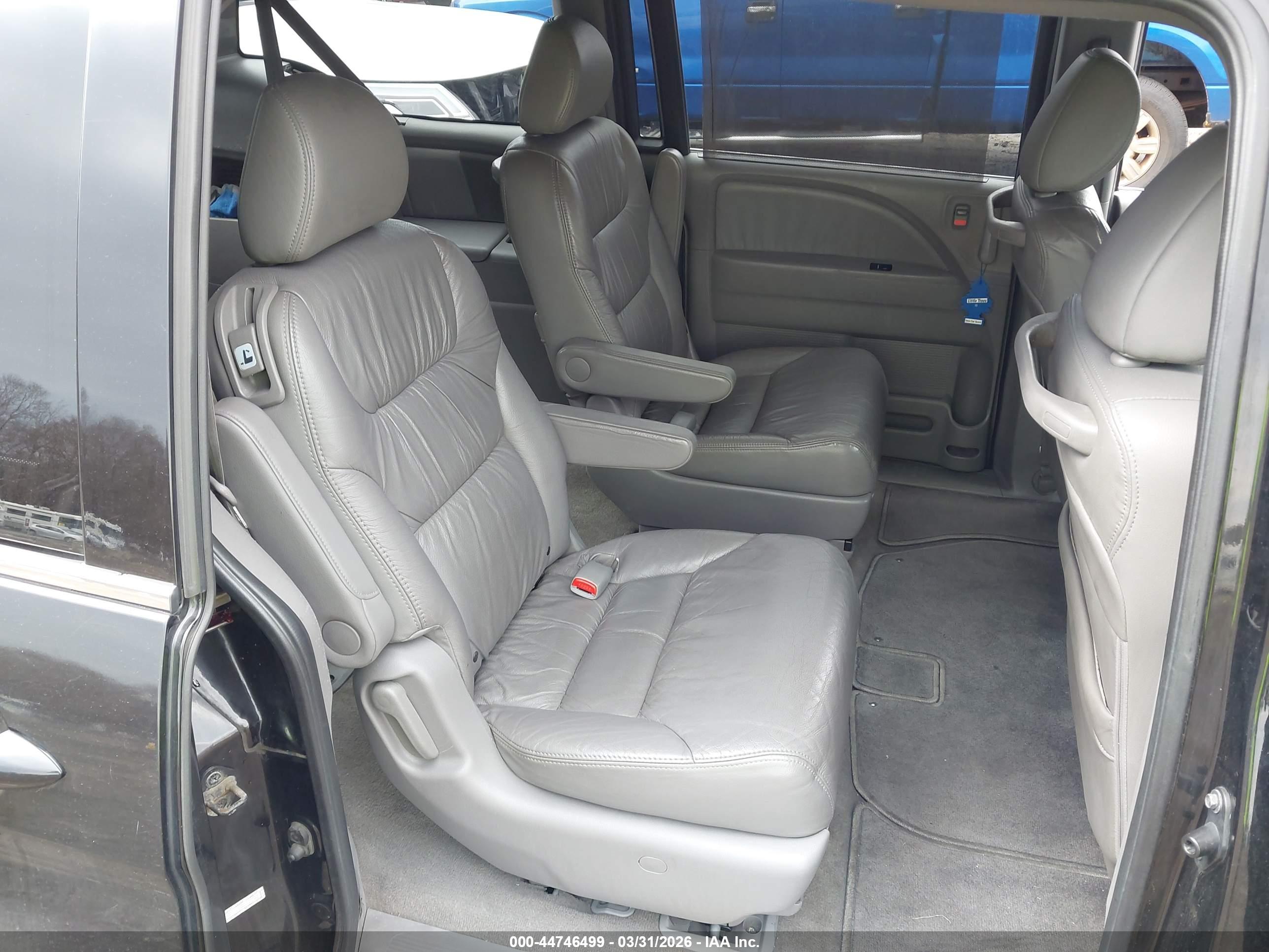 HONDA ODYSSEY image 8
