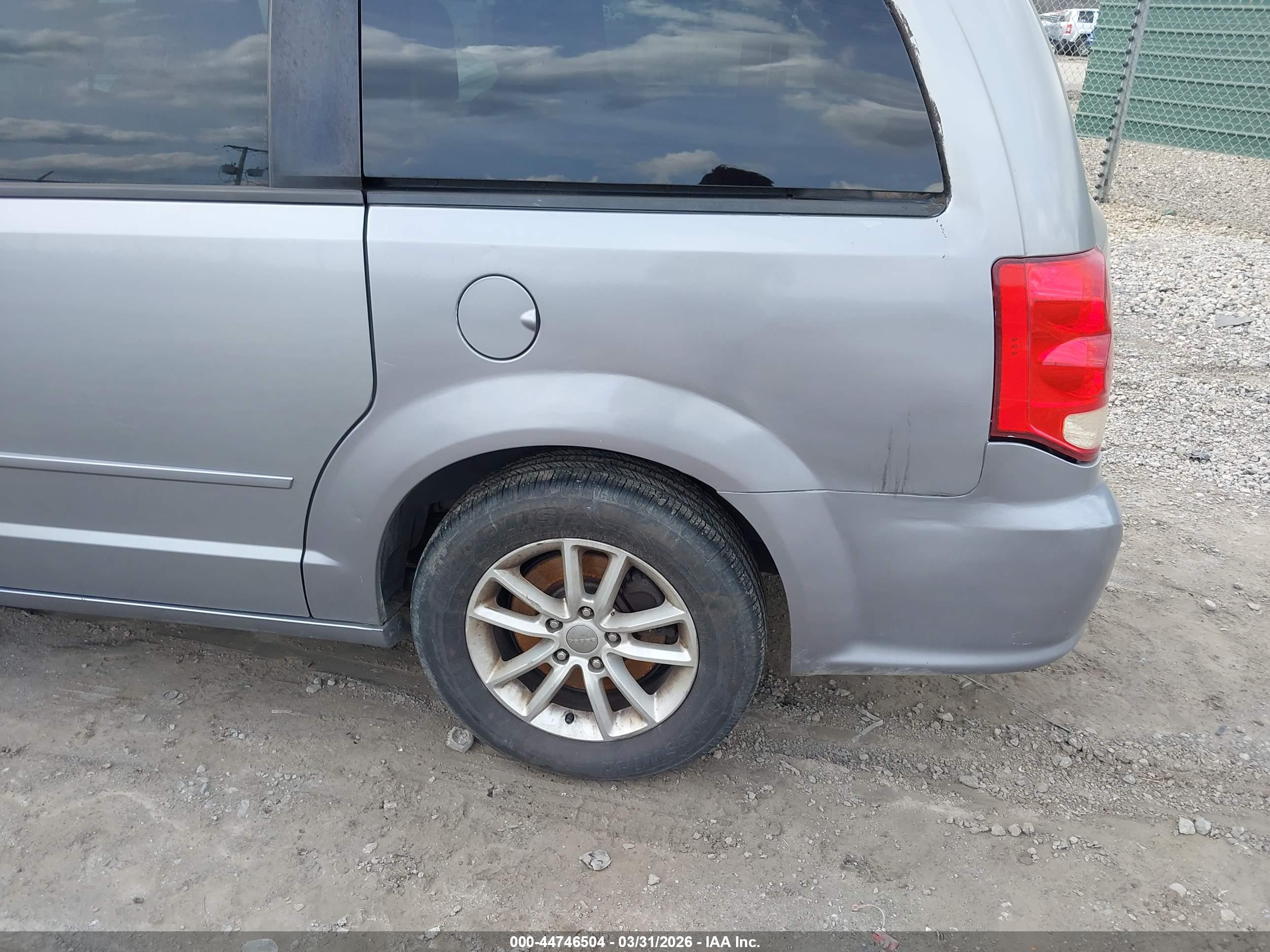 DODGE GRAND image 6