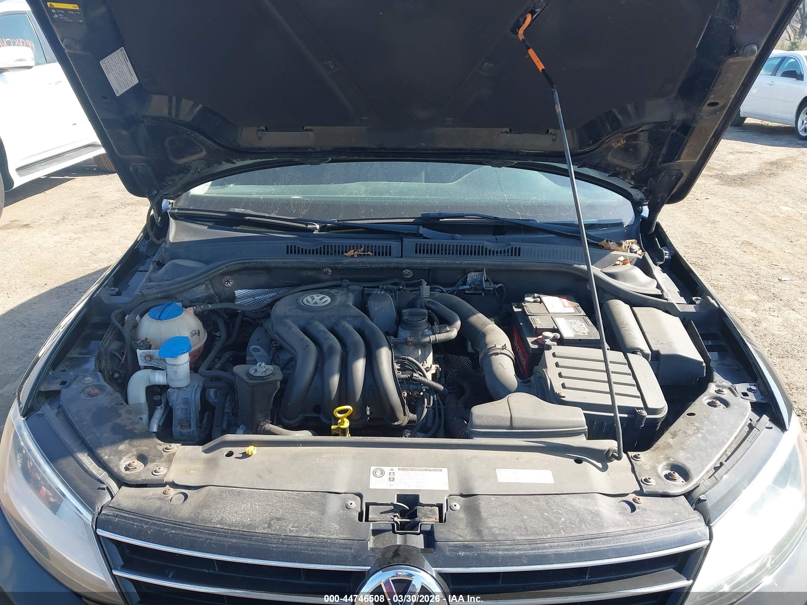 VOLKSWAGEN JETTA image 10