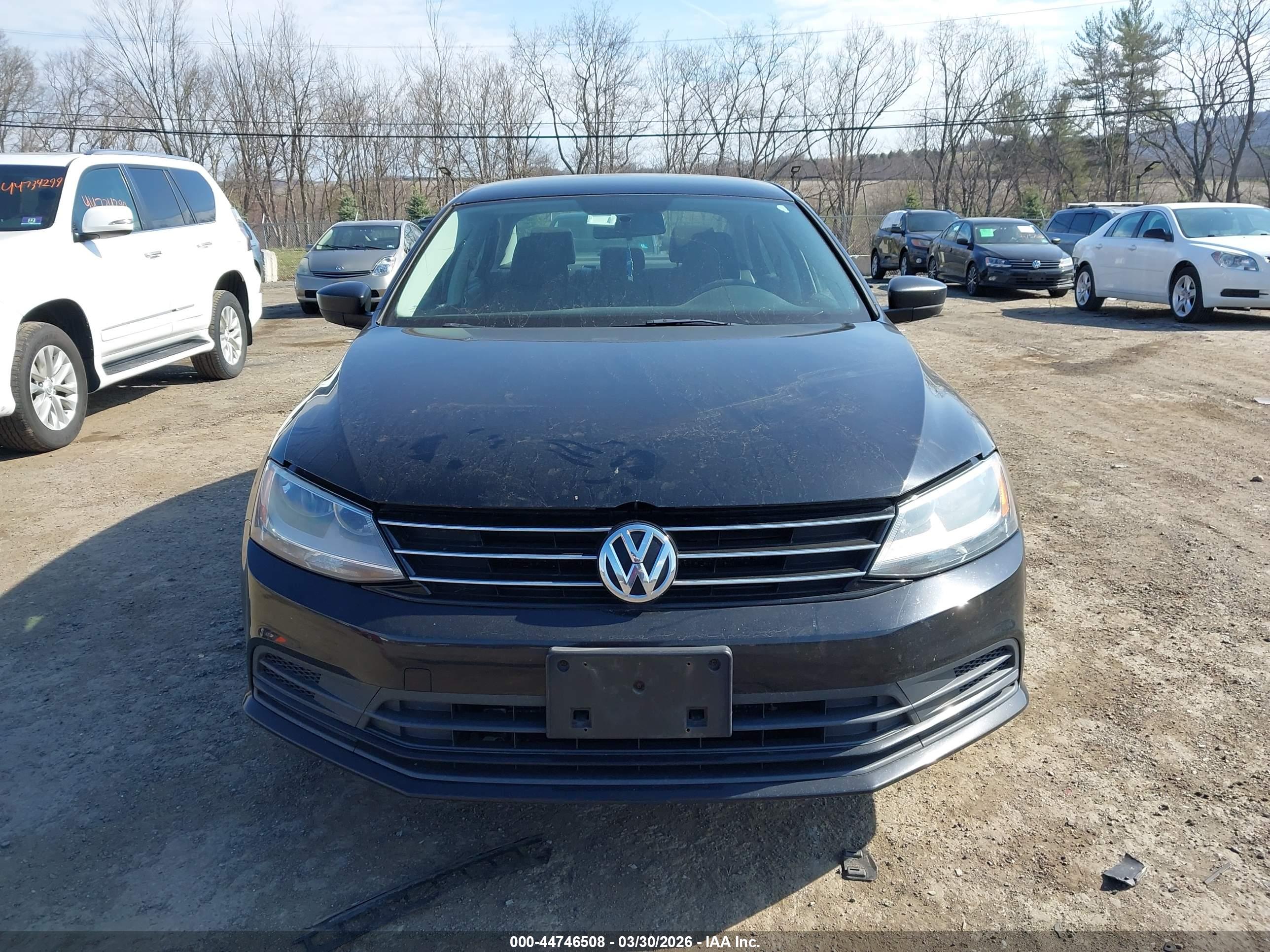 VOLKSWAGEN JETTA image 6