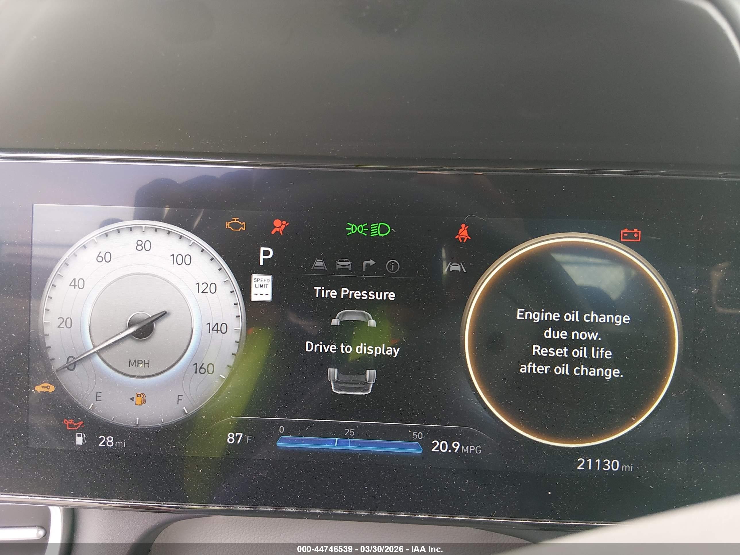 HYUNDAI ELANTRA image 7