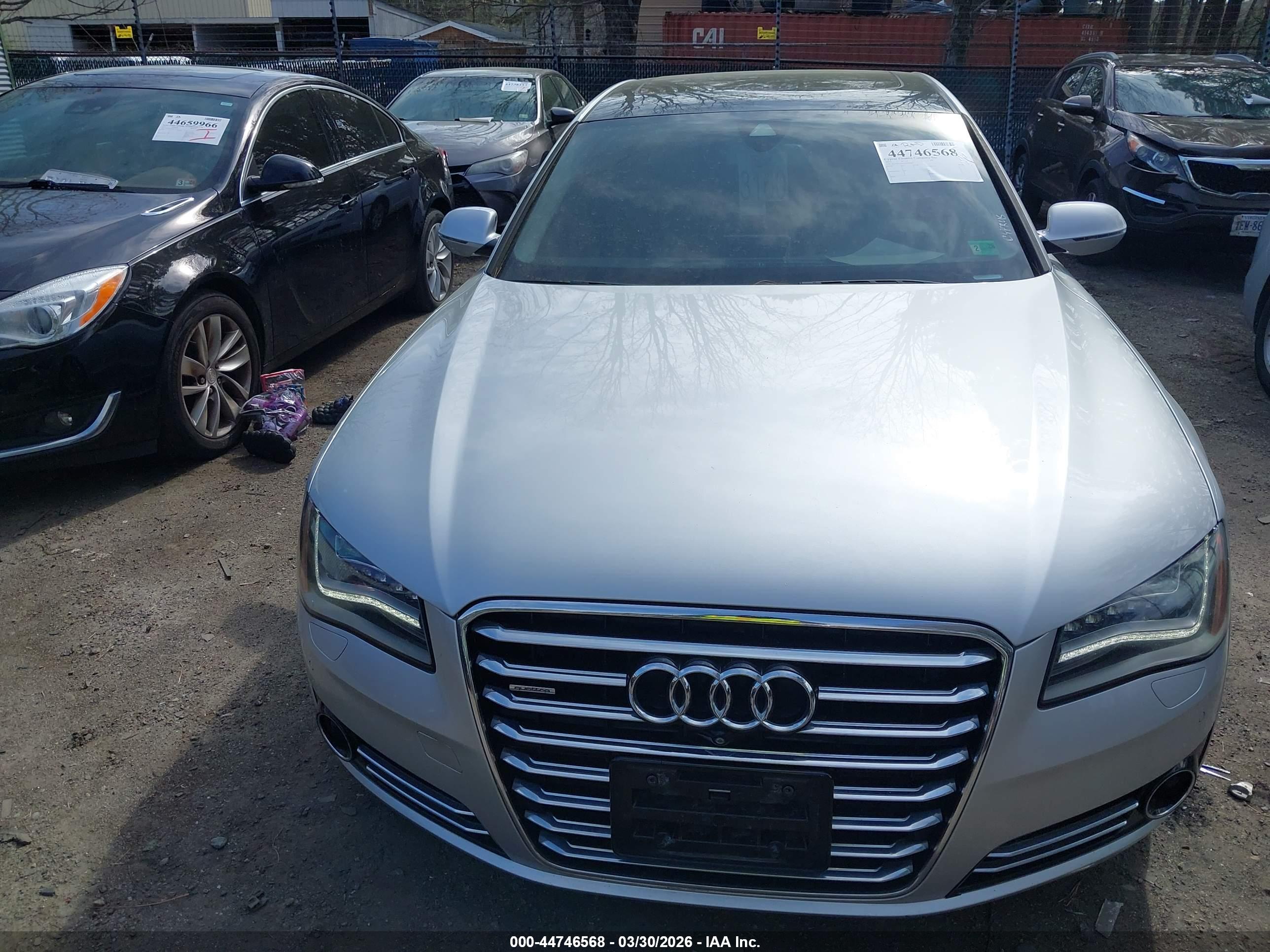 AUDI A8 image 6