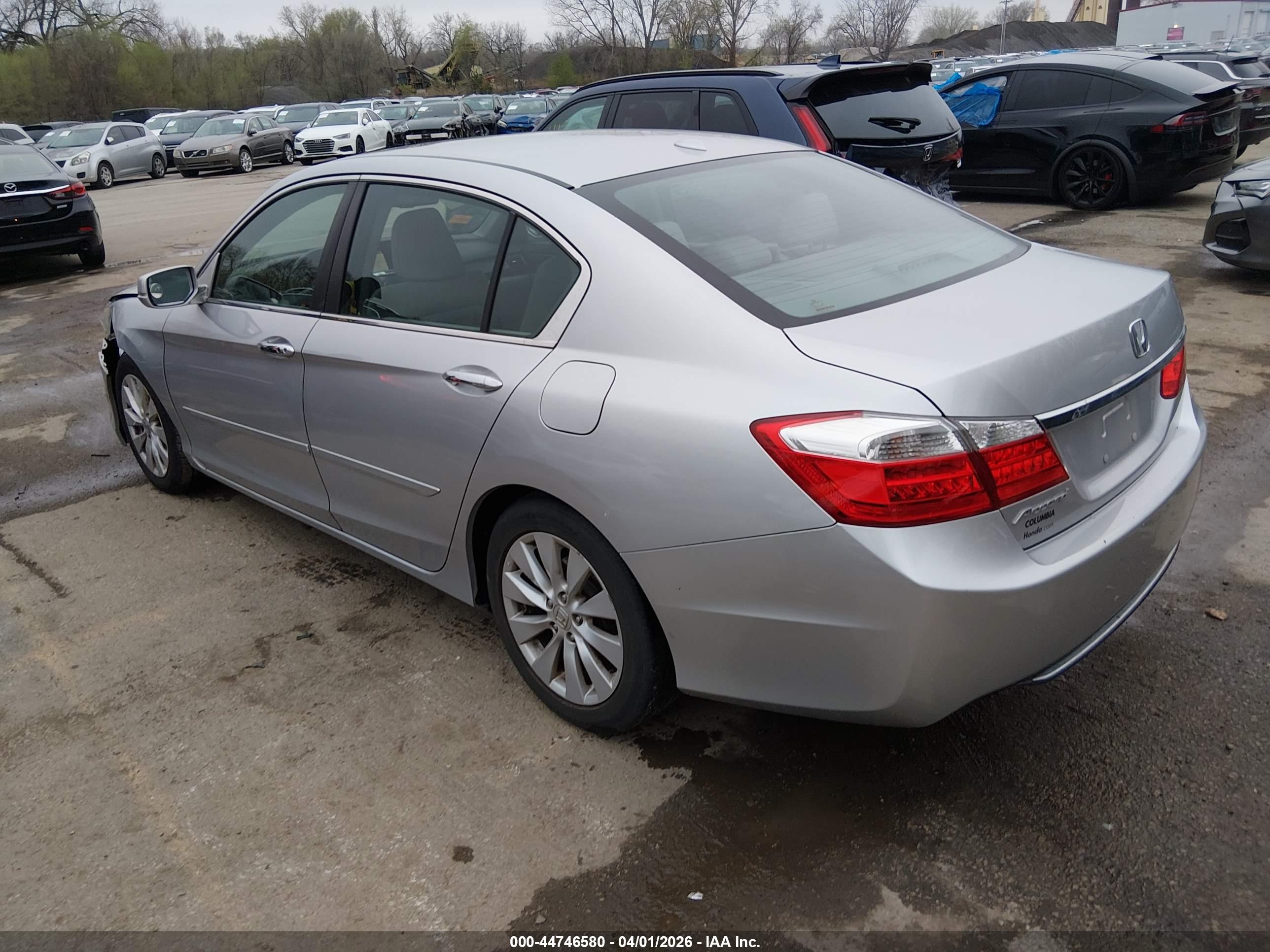 HONDA ACCORD image 3
