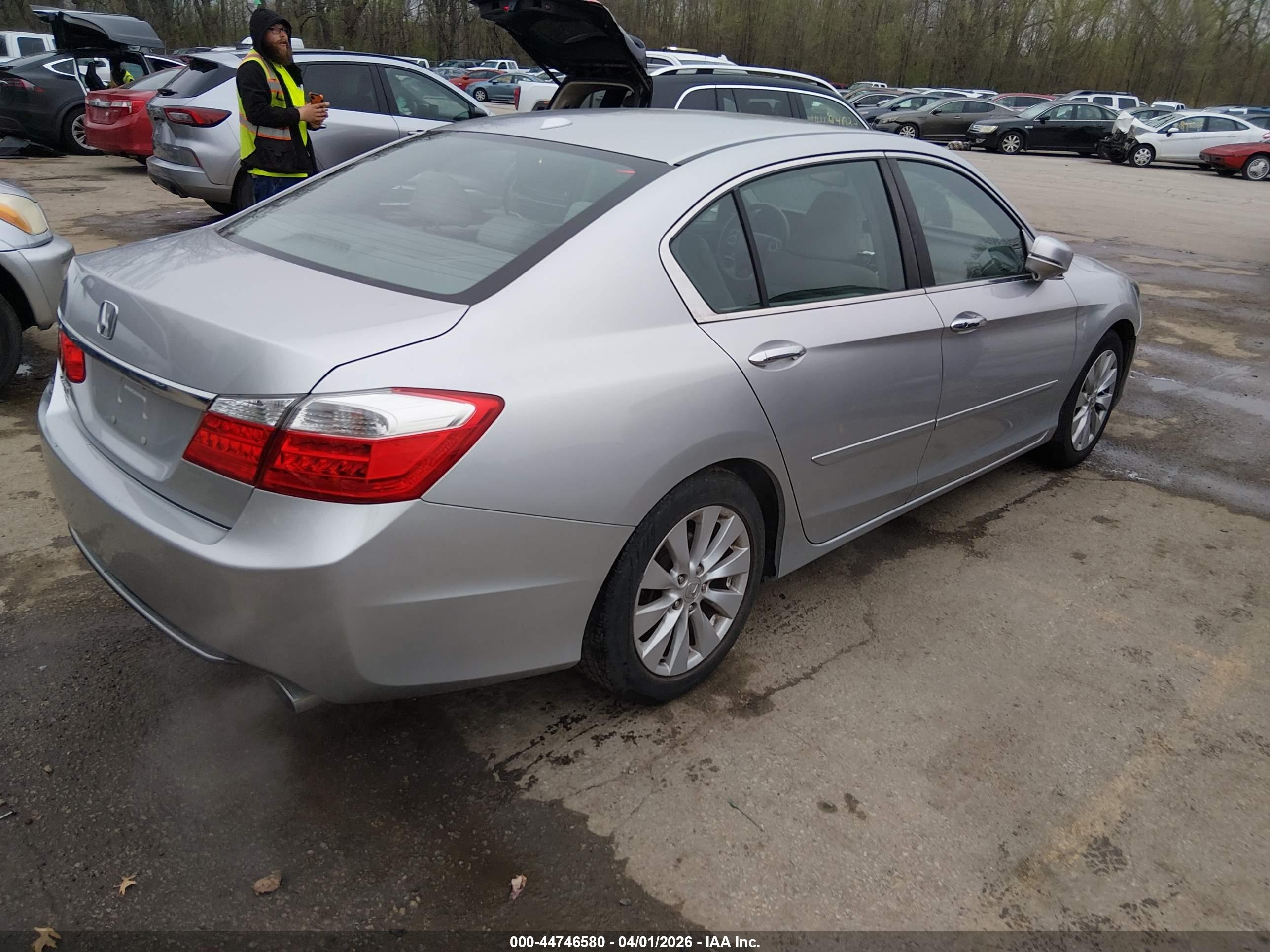 HONDA ACCORD image 4
