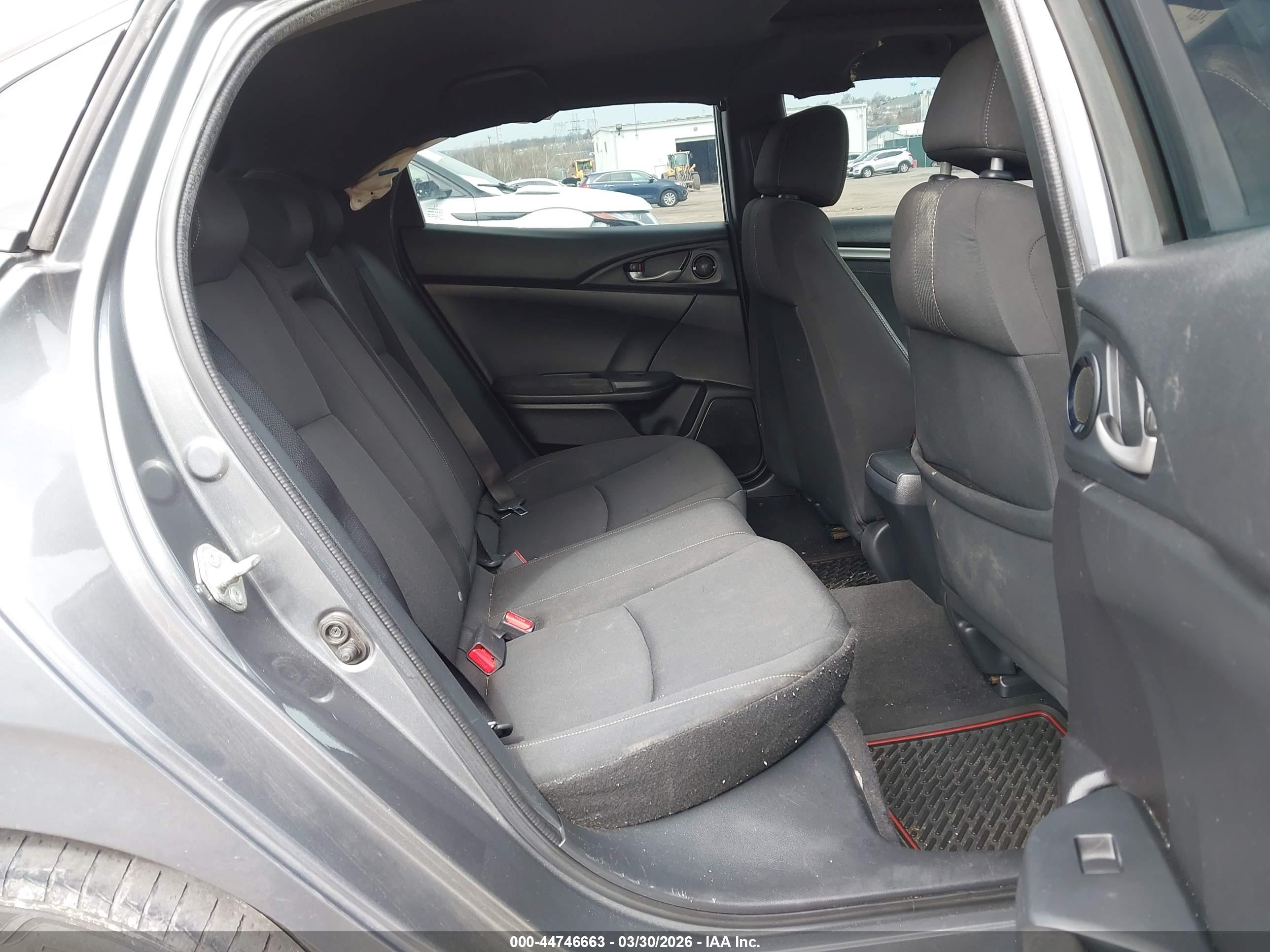 HONDA CIVIC image 8
