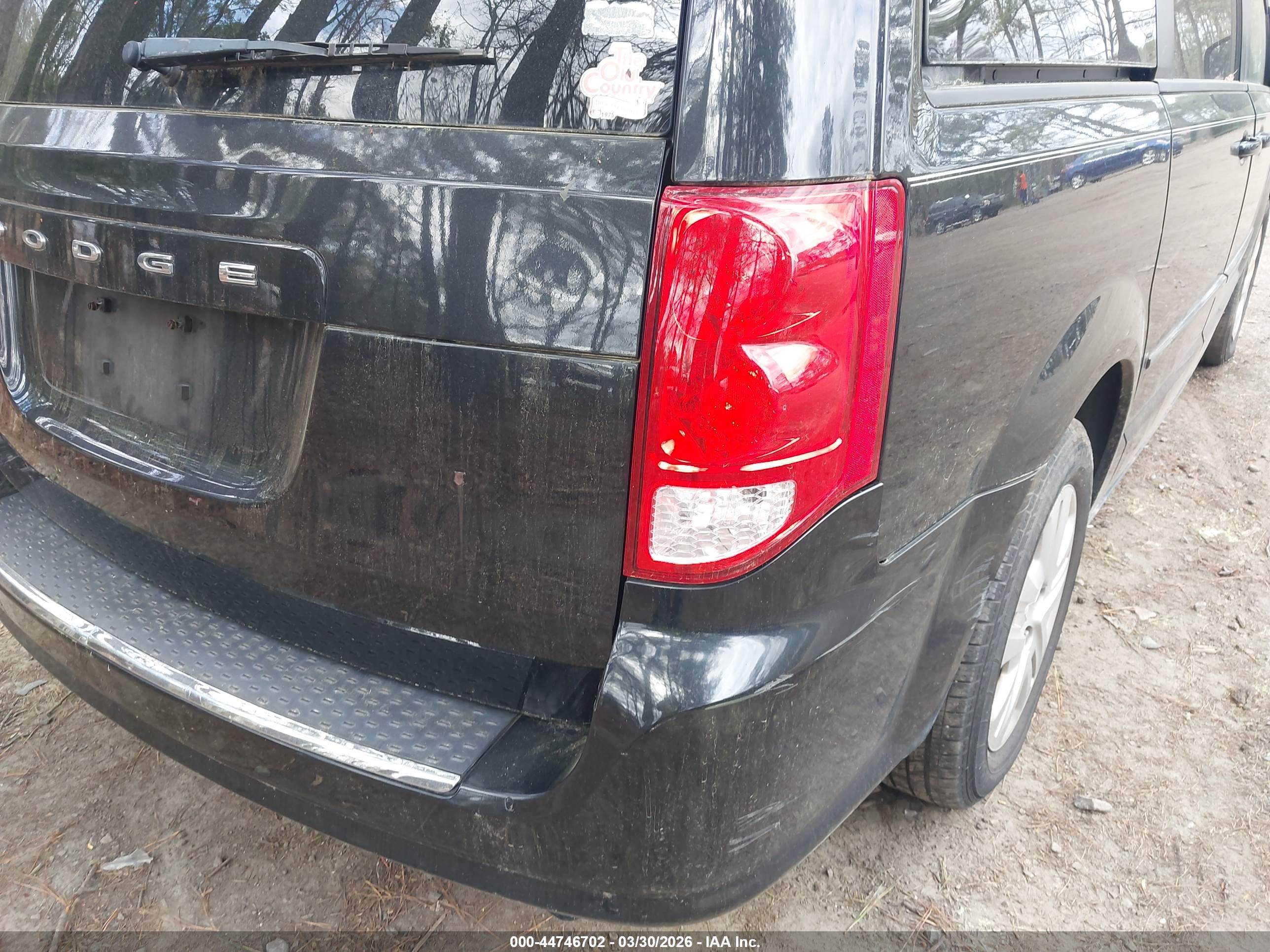 DODGE GRAND image 6