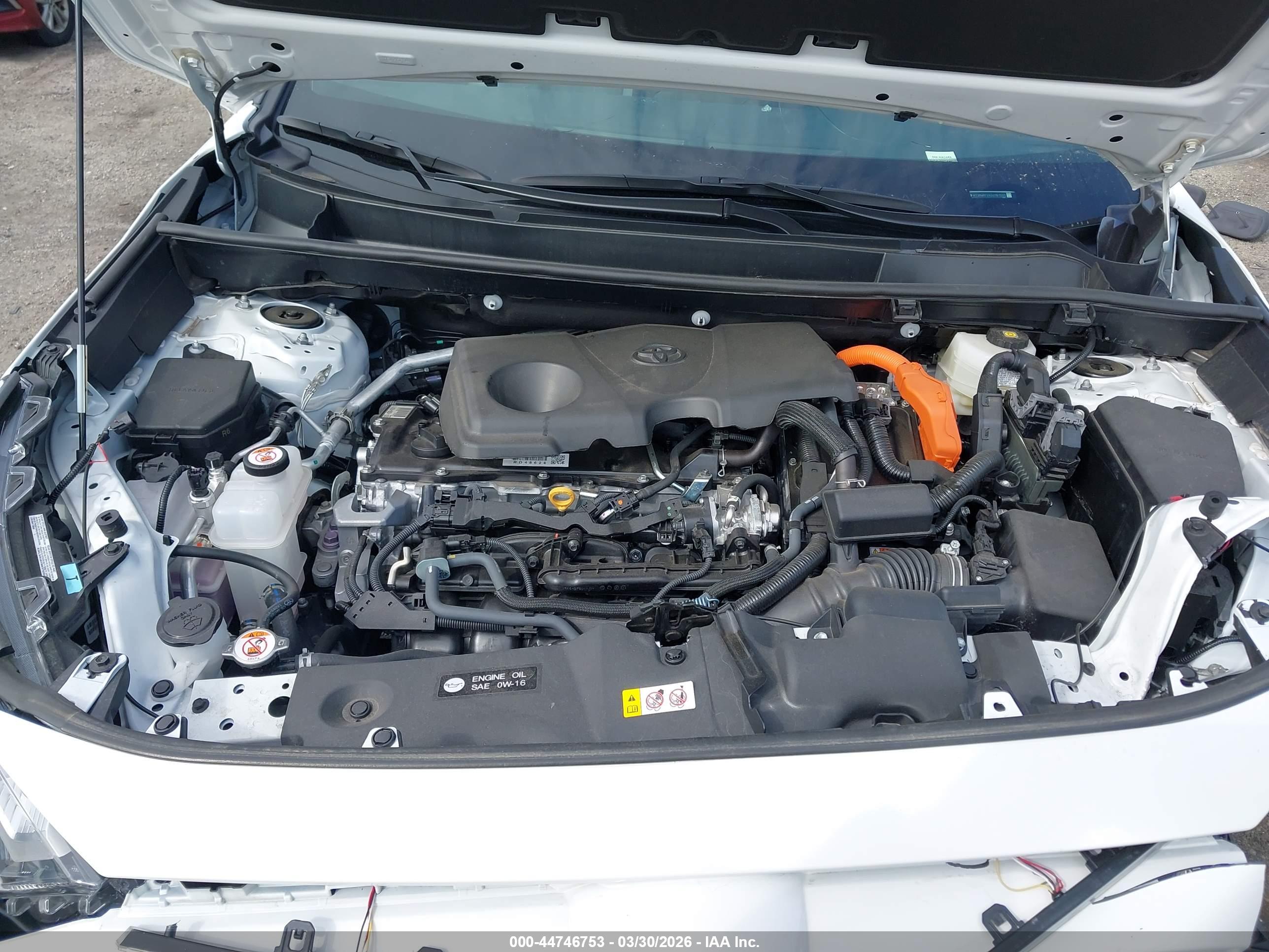 TOYOTA RAV4 image 10