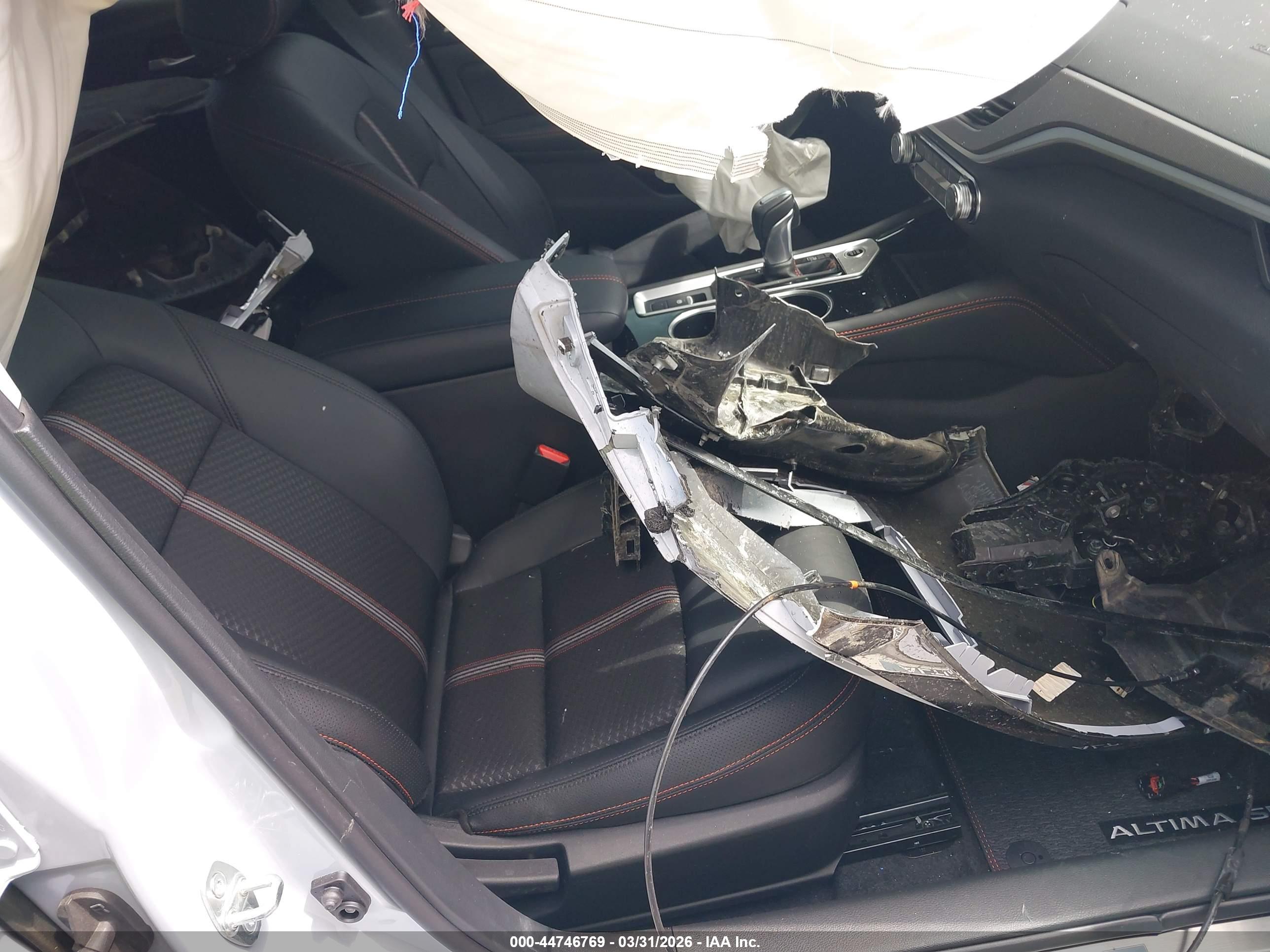 NISSAN ALTIMA image 5