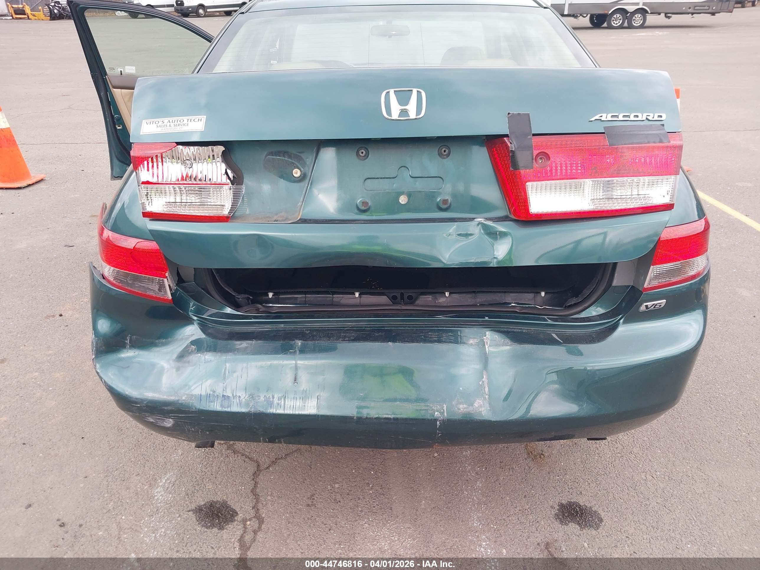 HONDA ACCORD image 6