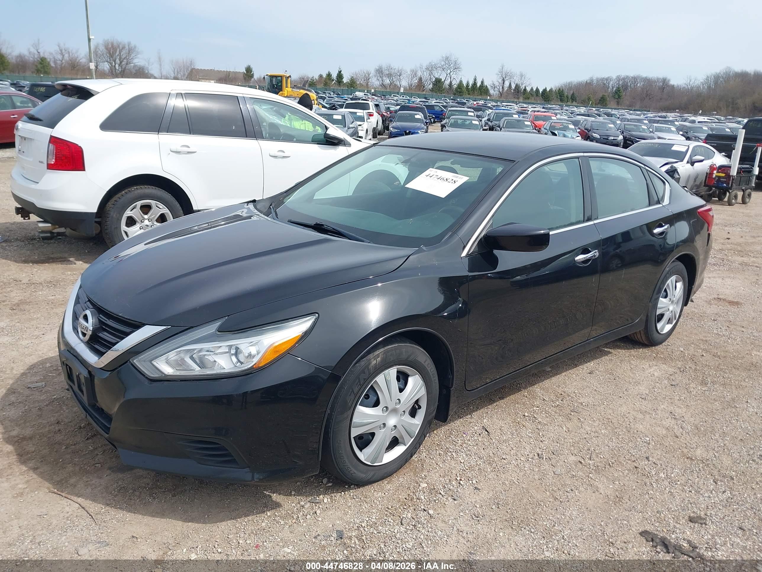 NISSAN ALTIMA image 2