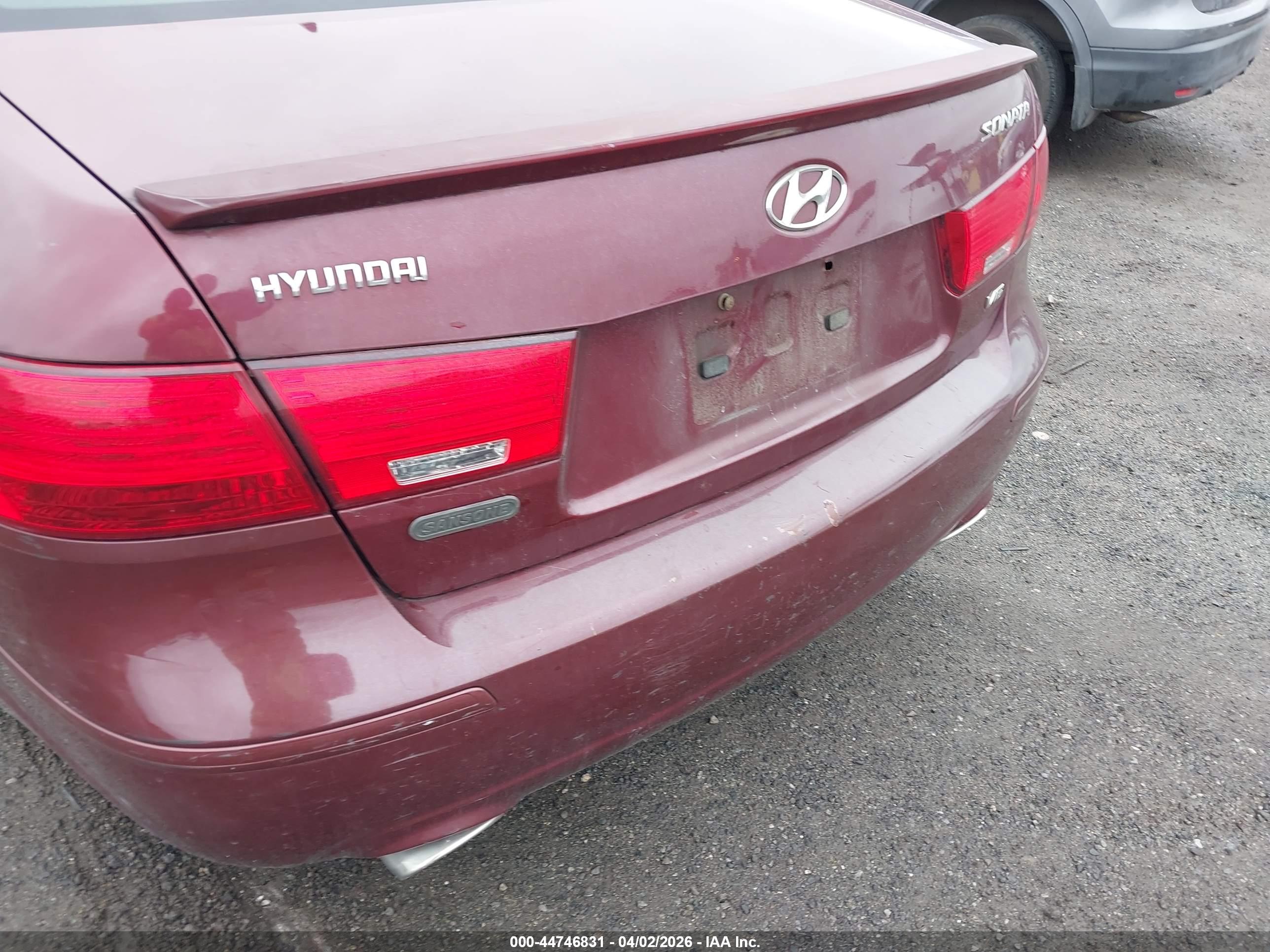 HYUNDAI SONATA image 6