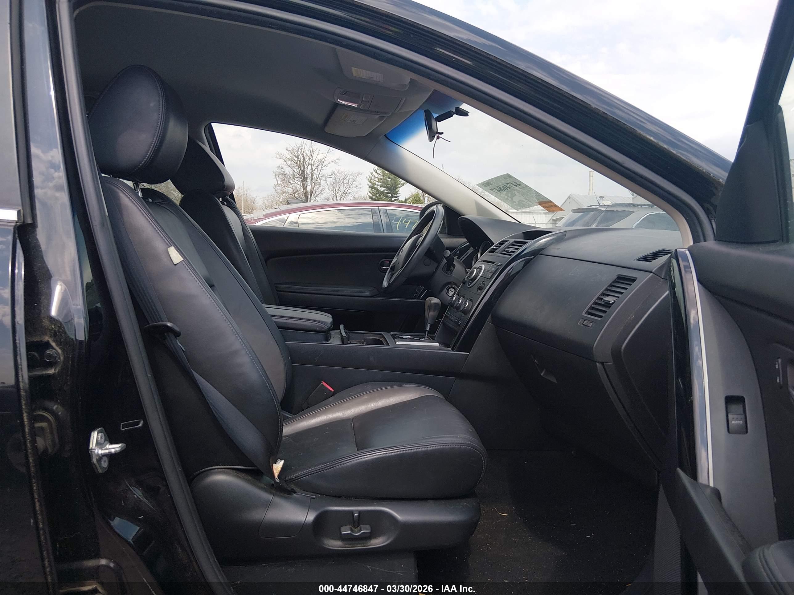 MAZDA CX-9 image 5