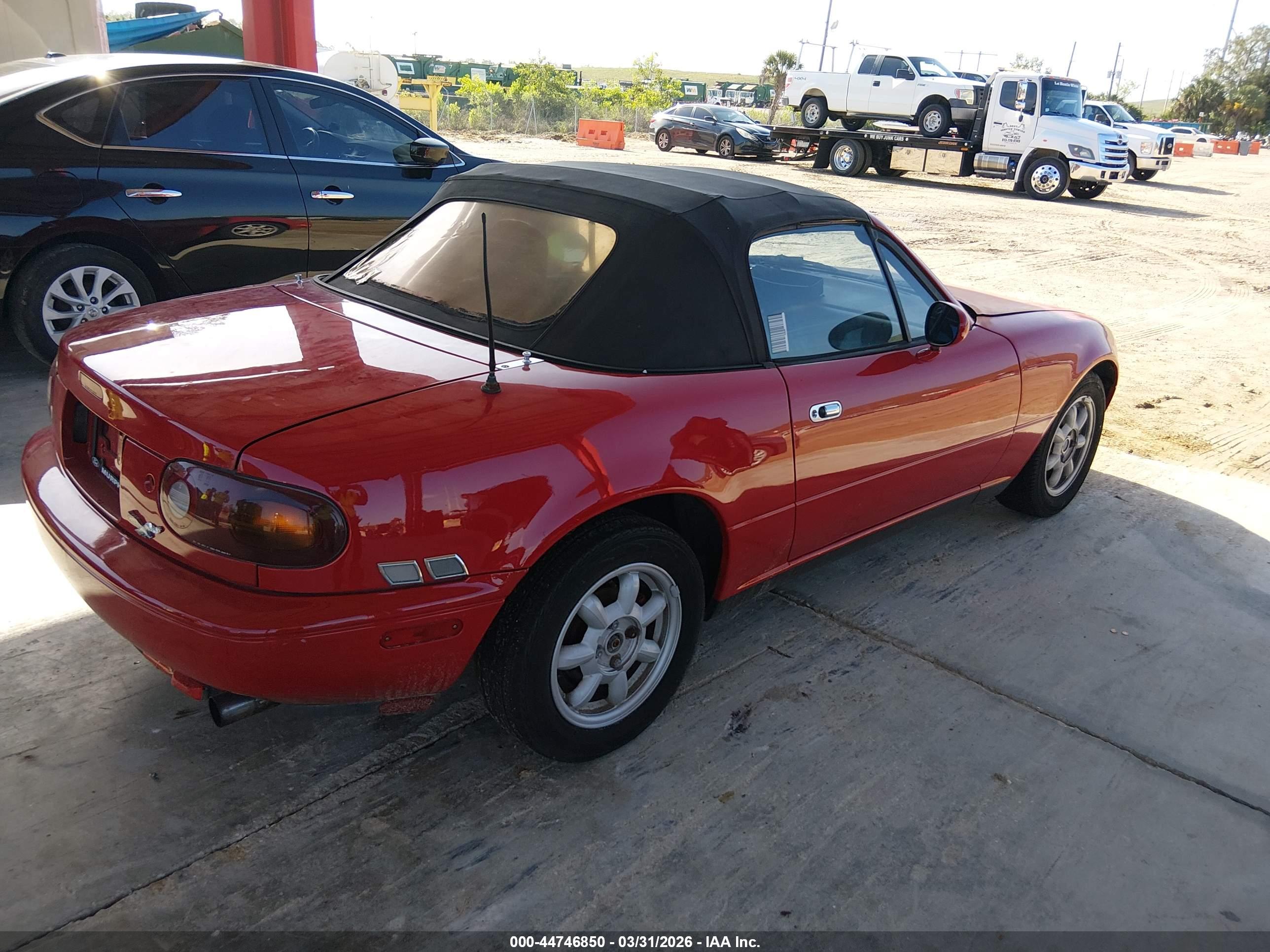 MAZDA MX-5 image 4