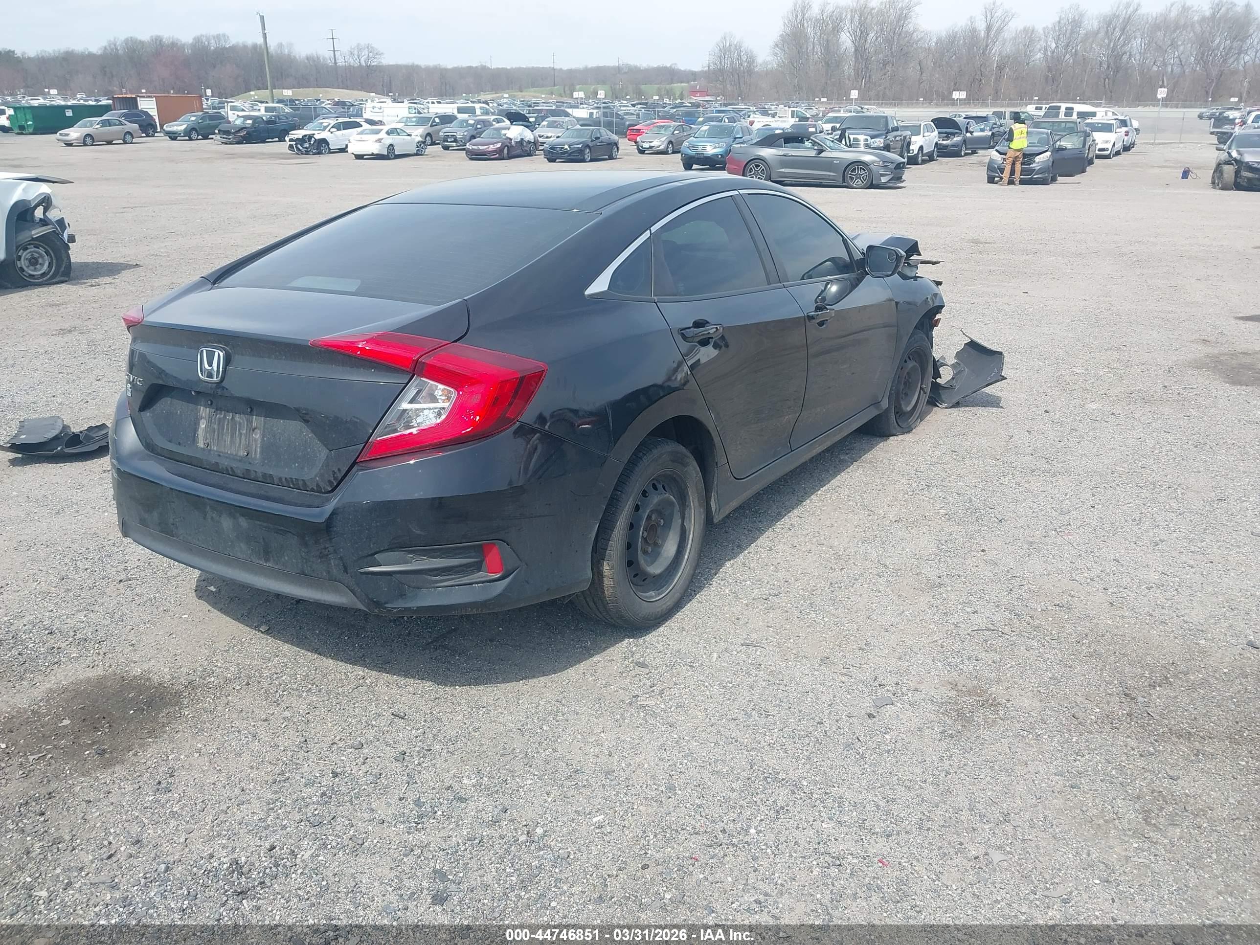 HONDA CIVIC image 4