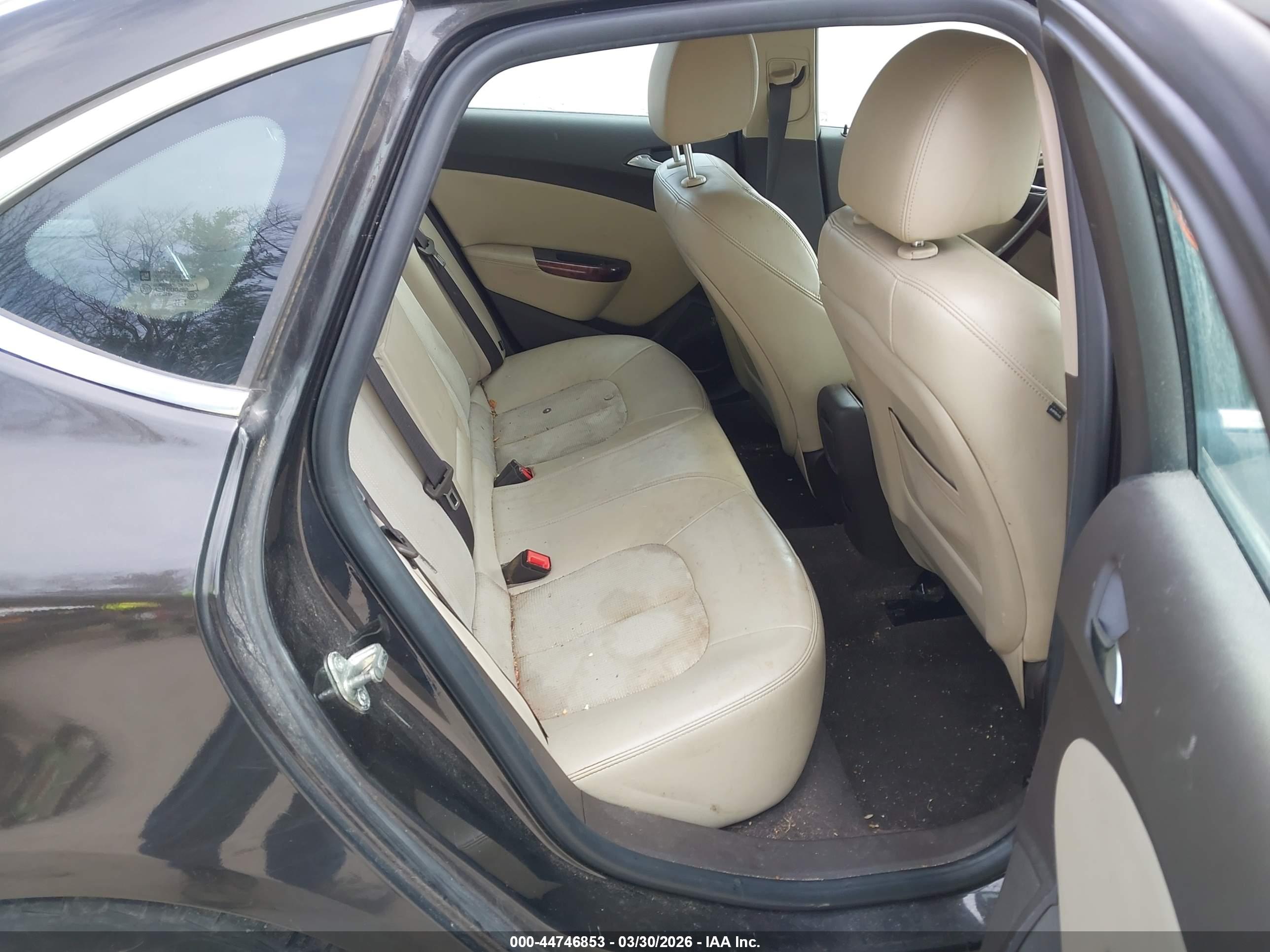 BUICK VERANO image 8