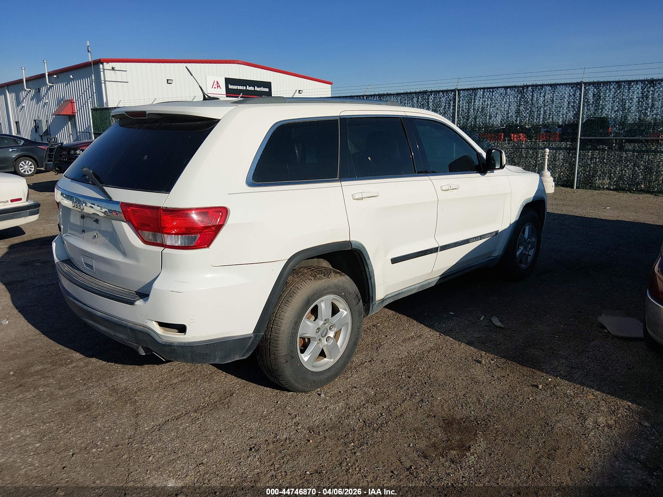 JEEP GRAND image 4