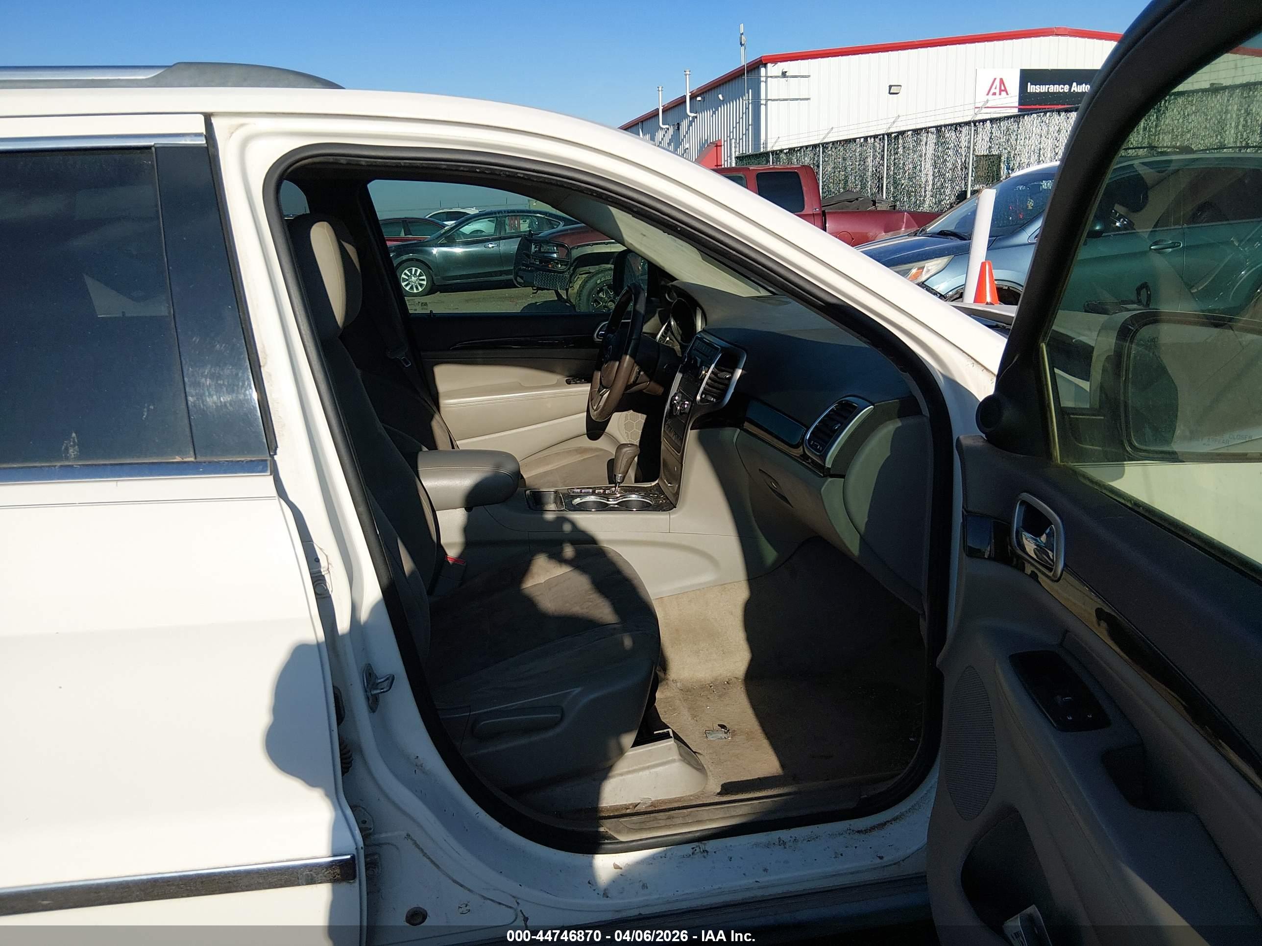 JEEP GRAND image 5