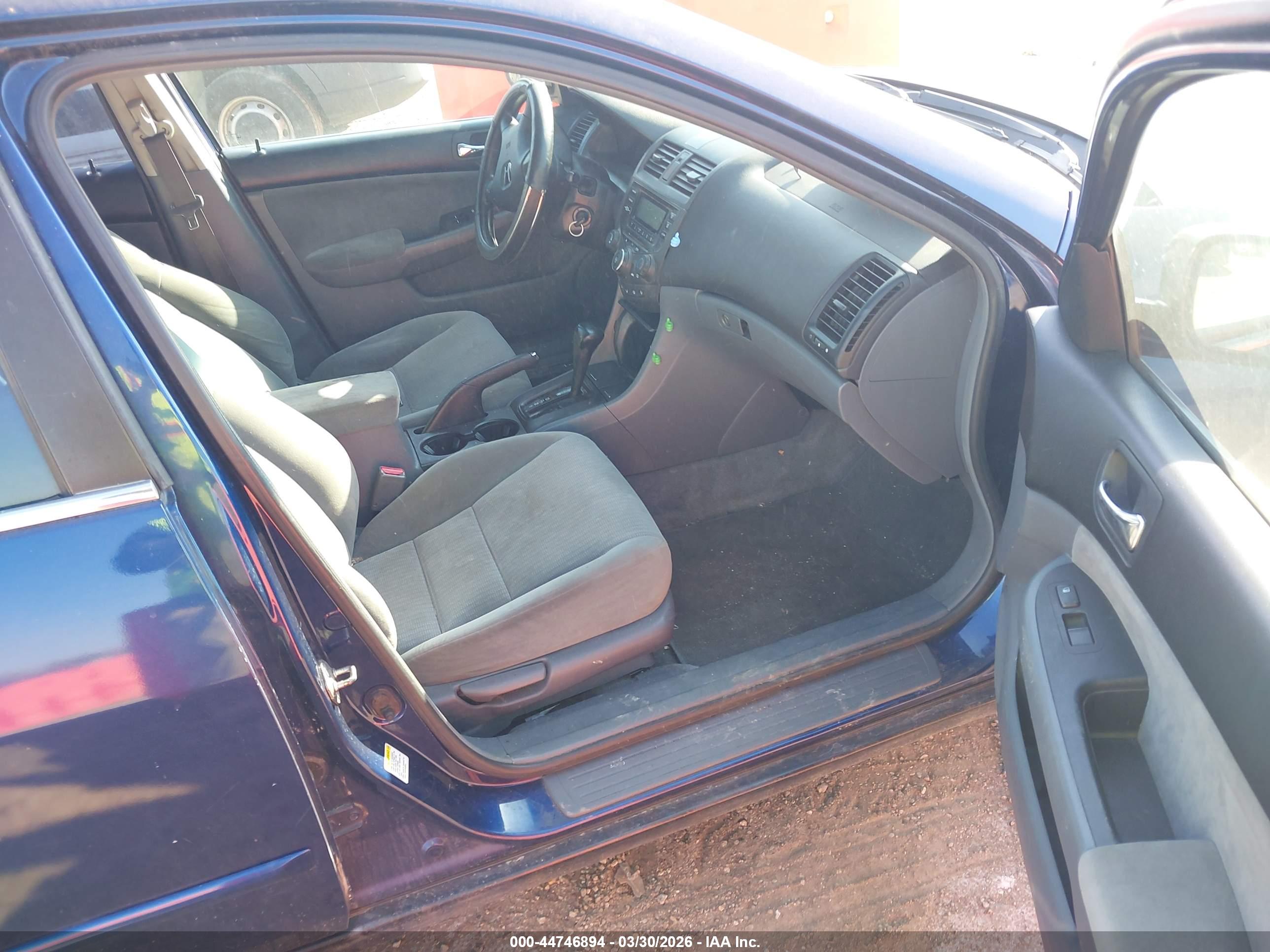 HONDA ACCORD image 5