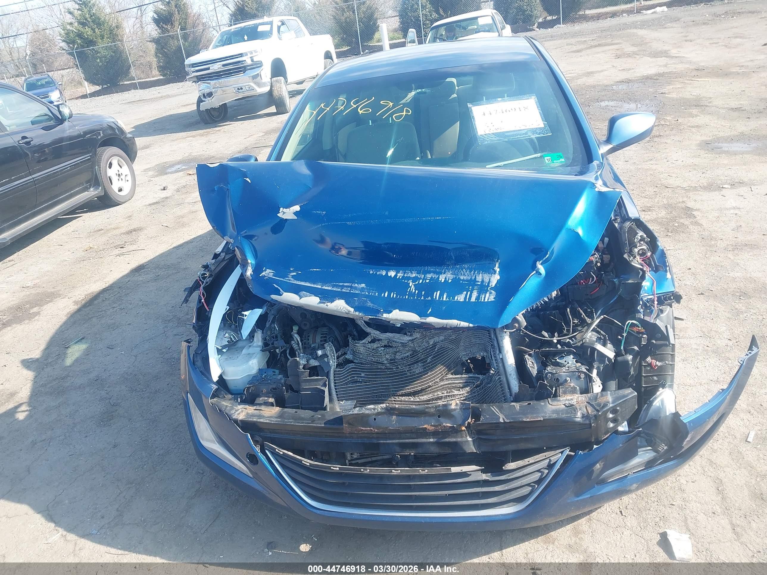 HYUNDAI ELANTRA image 6