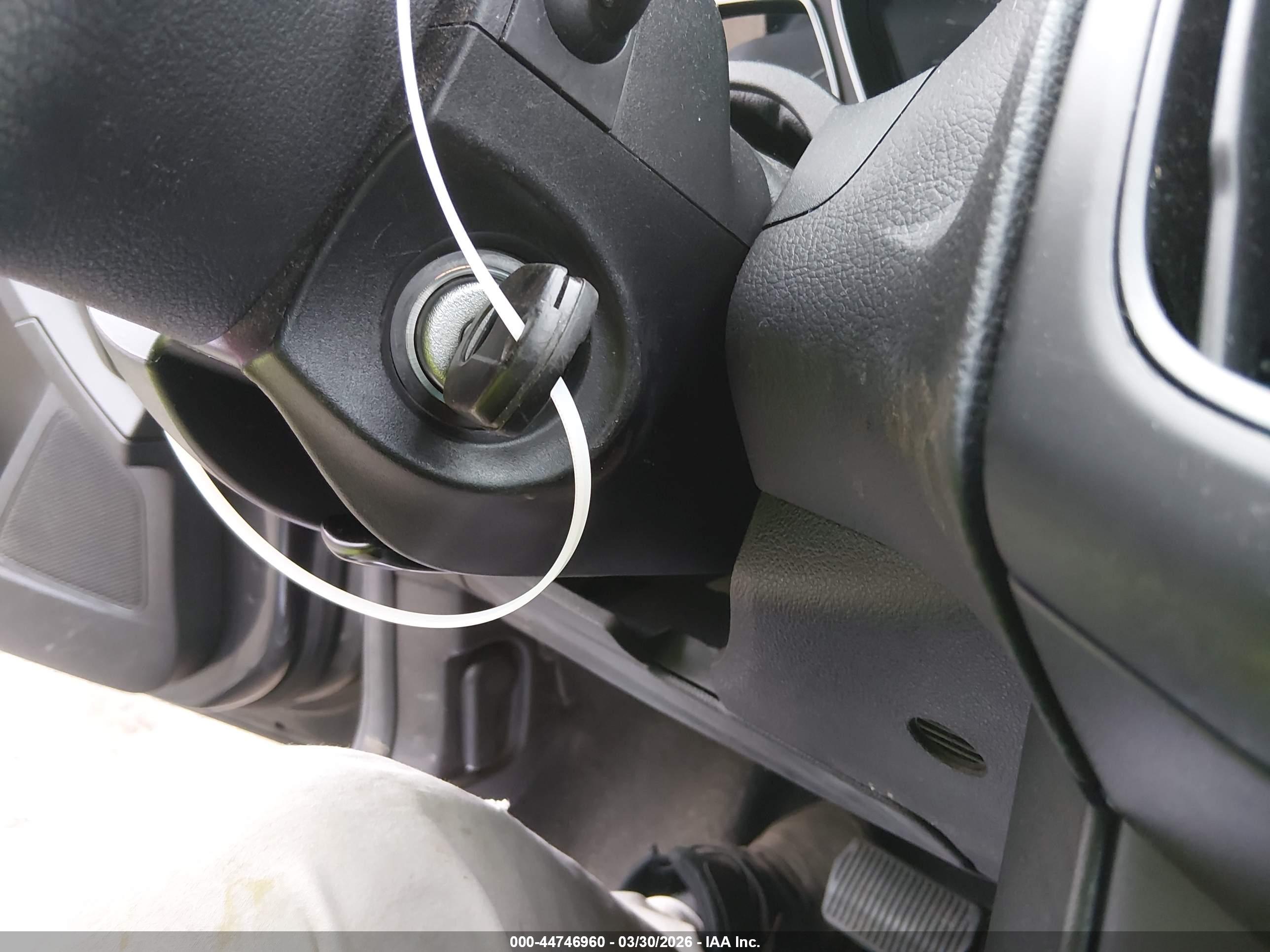 FORD FOCUS image 11