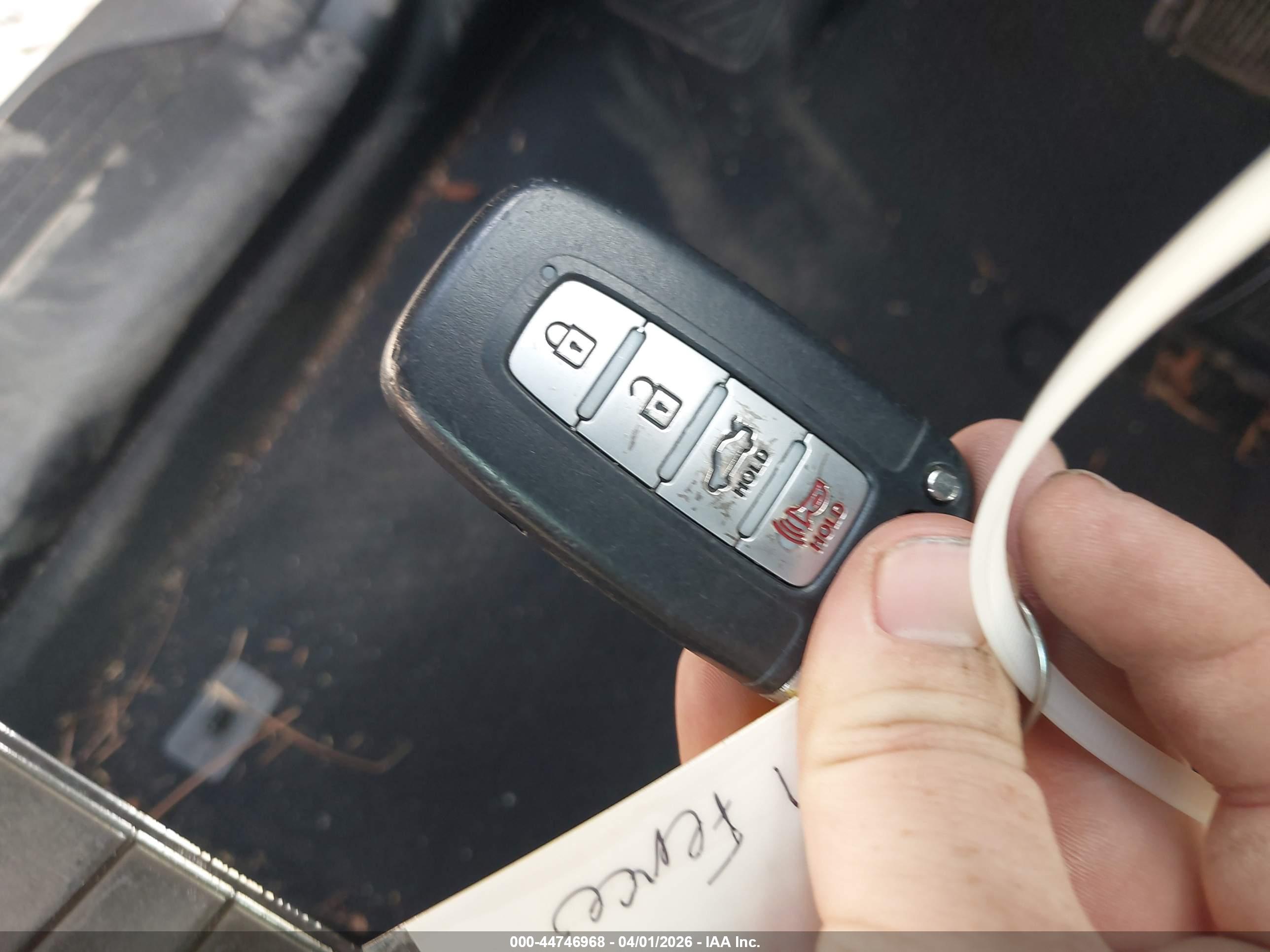 HYUNDAI SONATA image 11