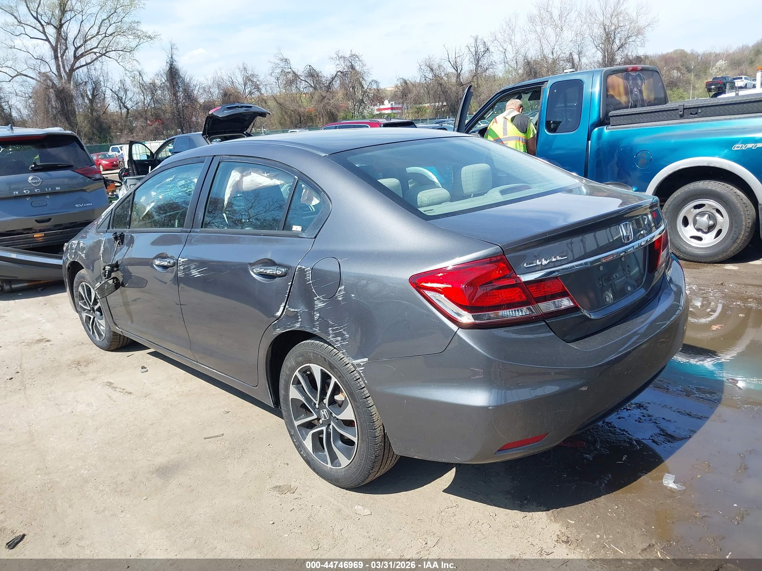HONDA CIVIC image 3