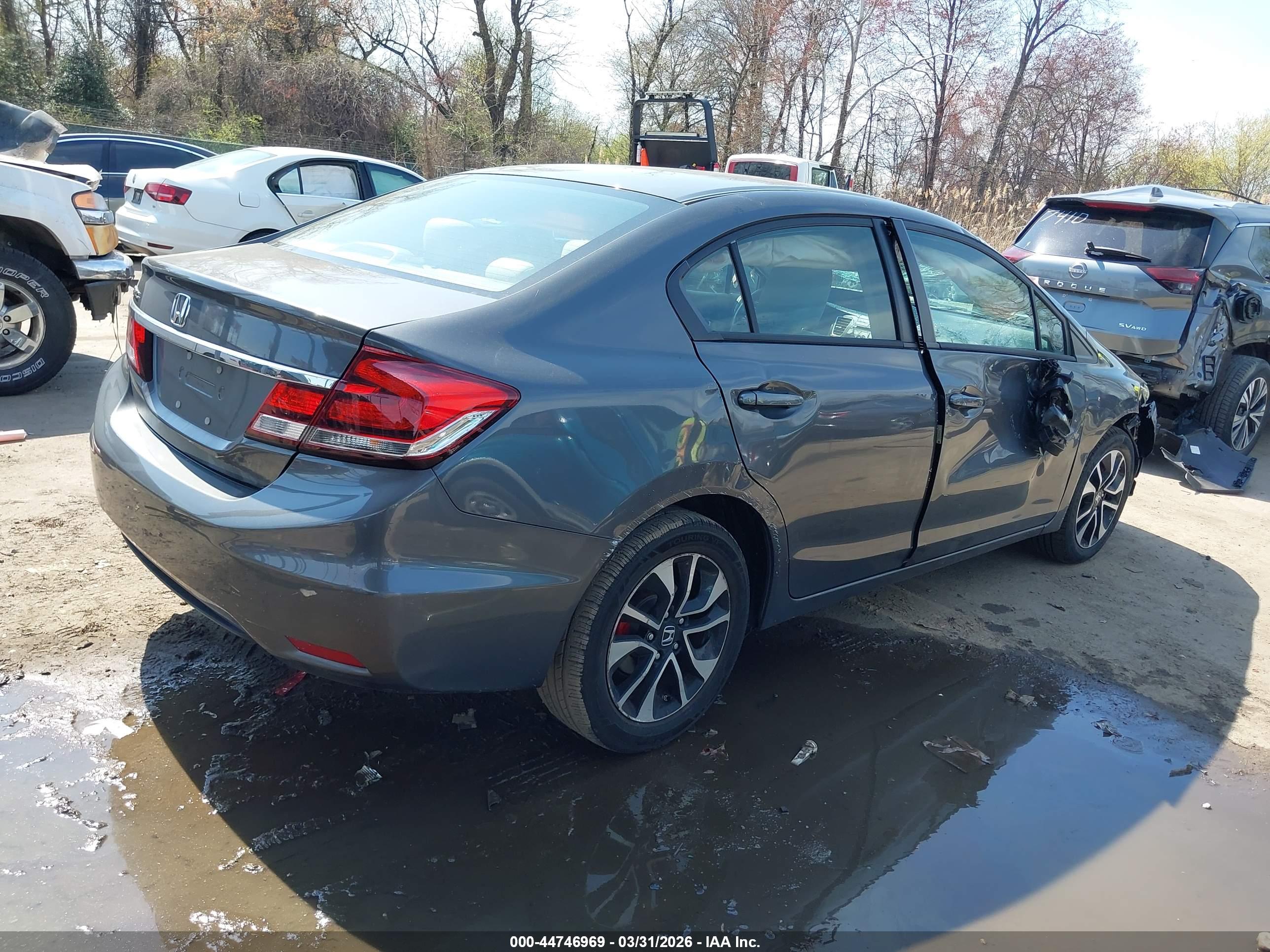 HONDA CIVIC image 4