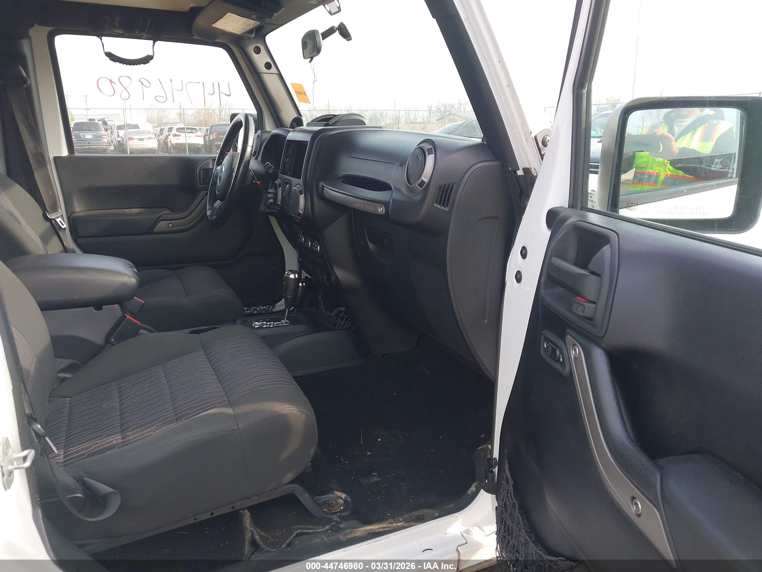 JEEP WRANGLER image 5