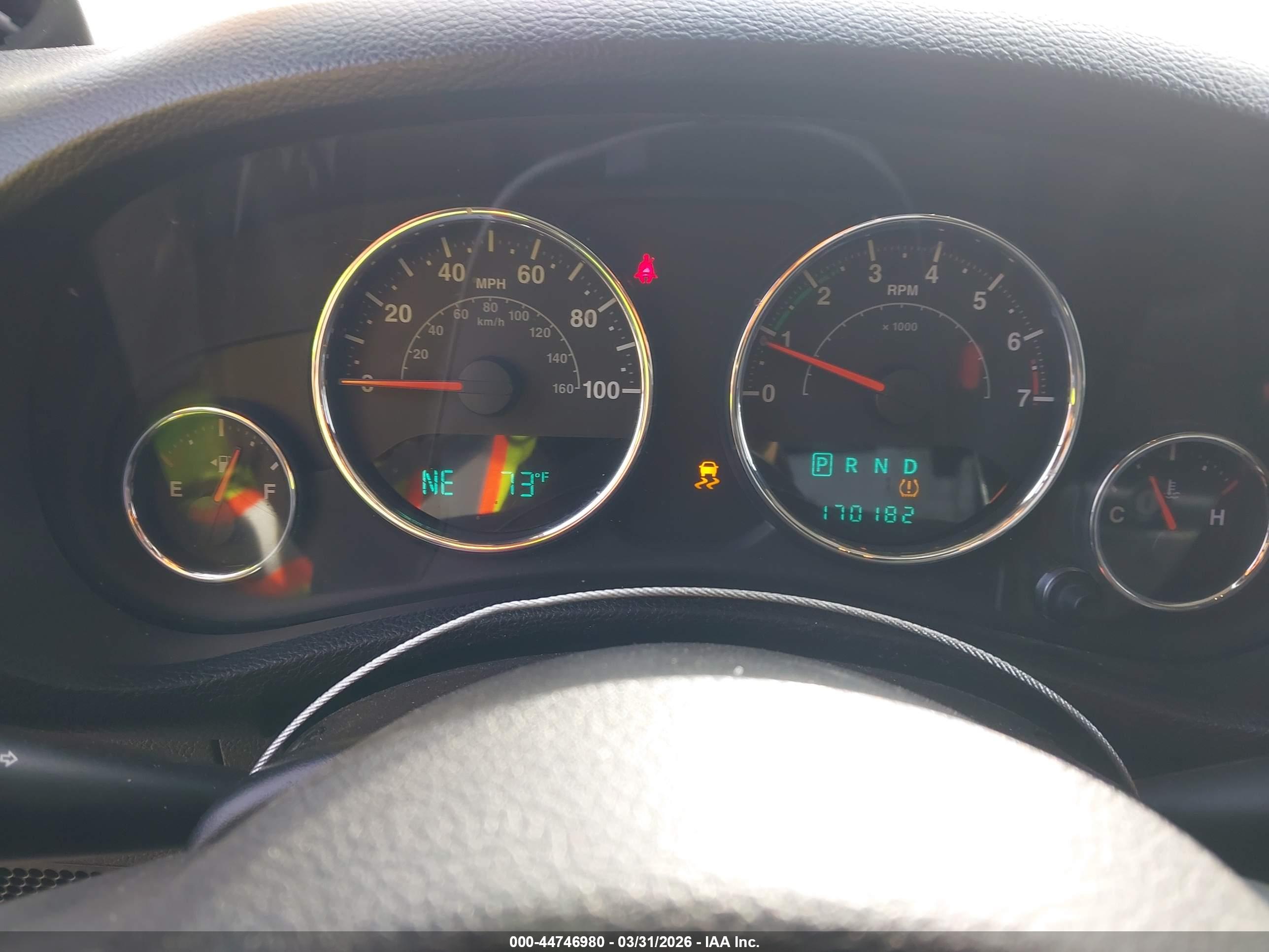 JEEP WRANGLER image 7