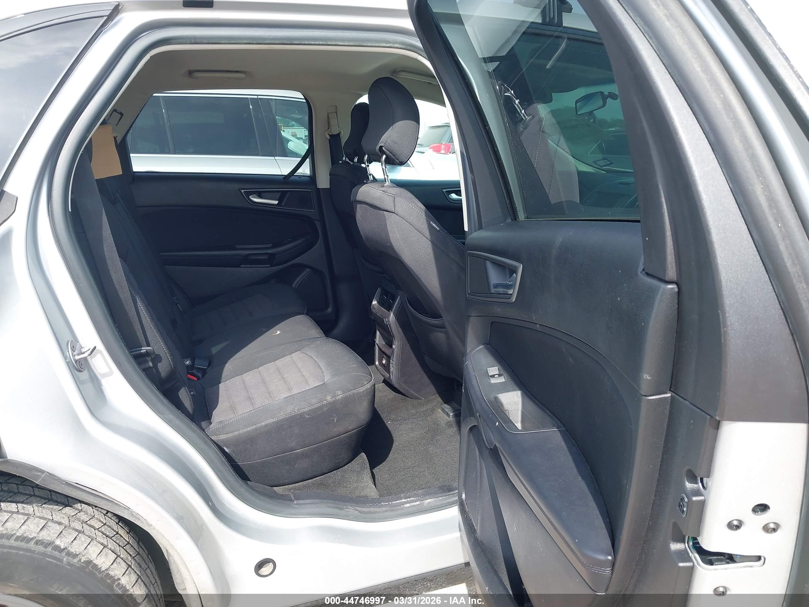 FORD EDGE image 8