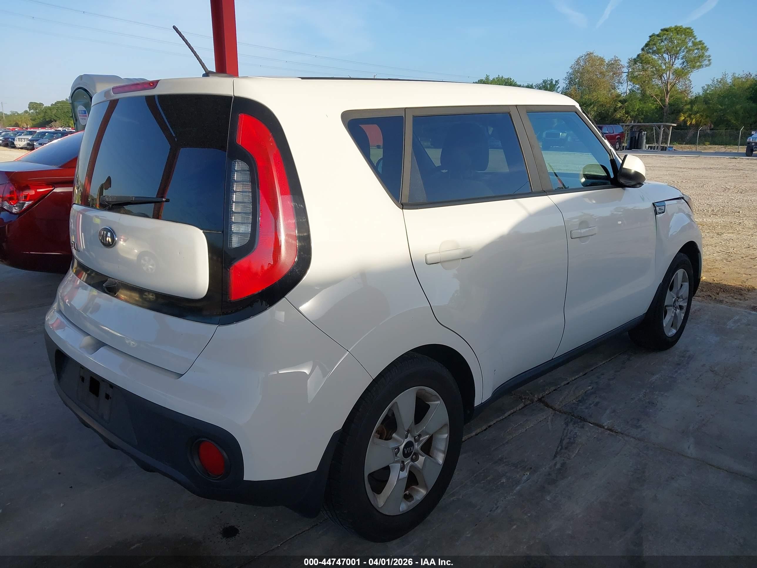 KIA SOUL image 4