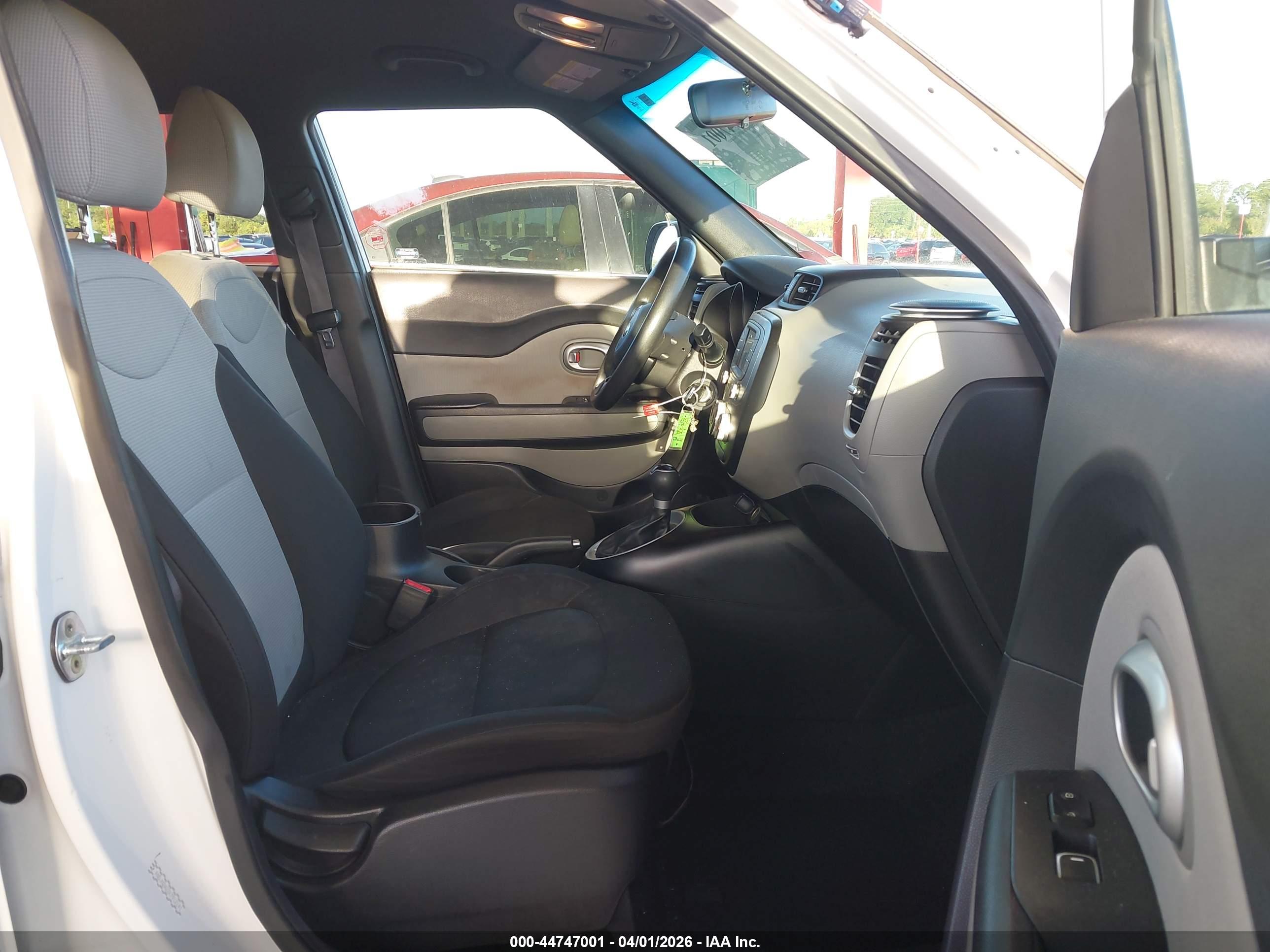 KIA SOUL image 5