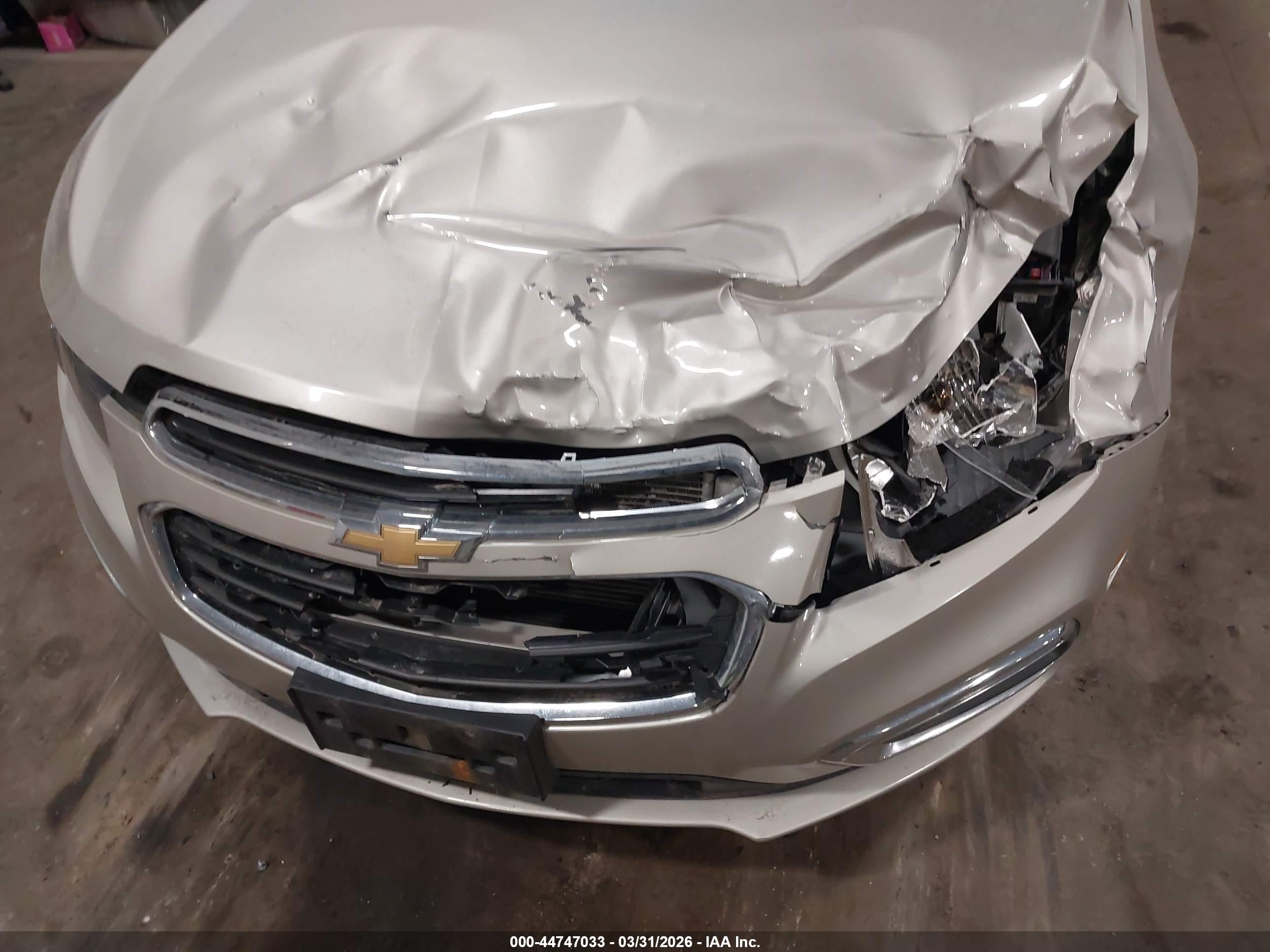 CHEVROLET CRUZE image 6