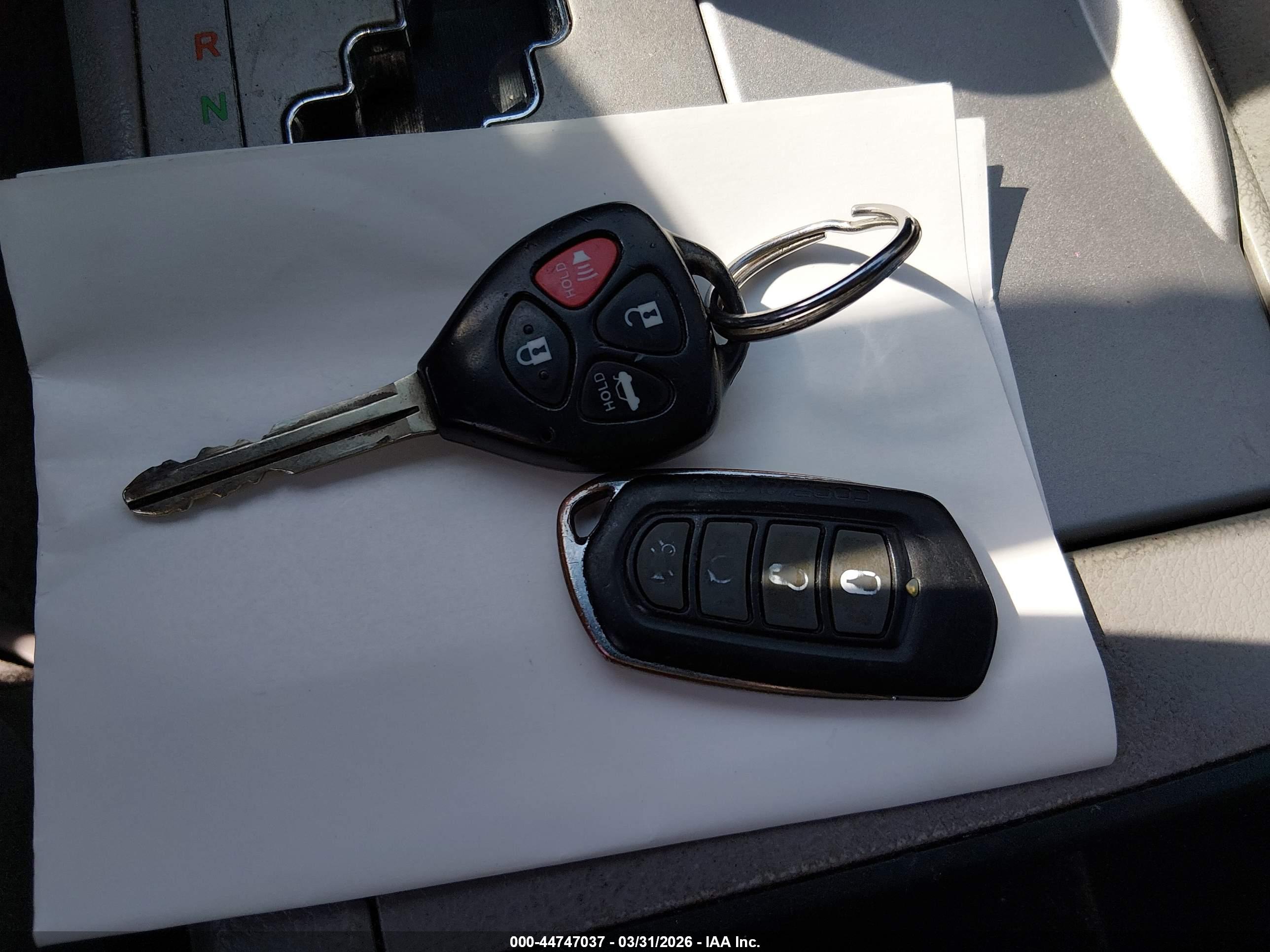 TOYOTA CAMRY image 11