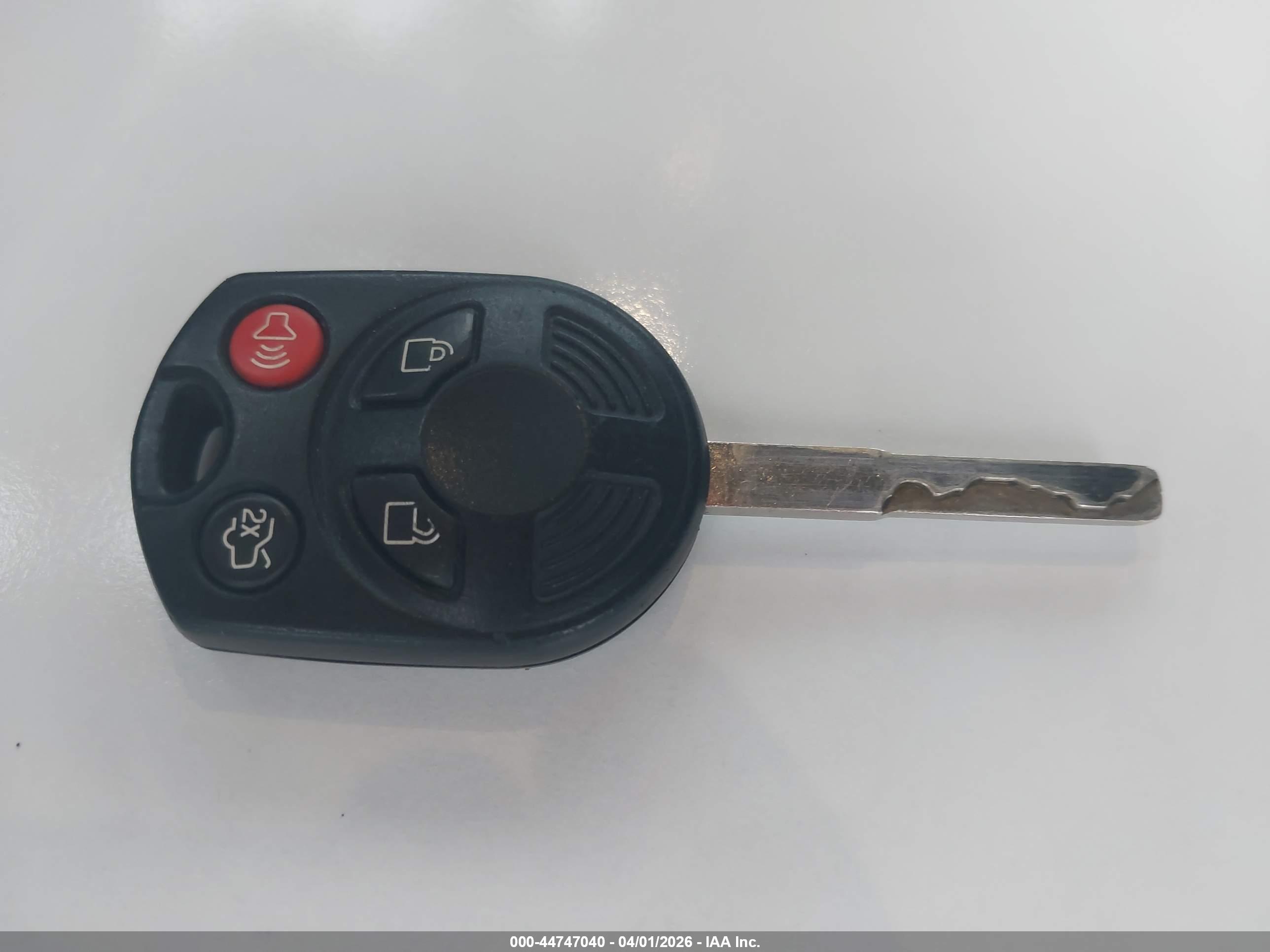 FORD ESCAPE image 11