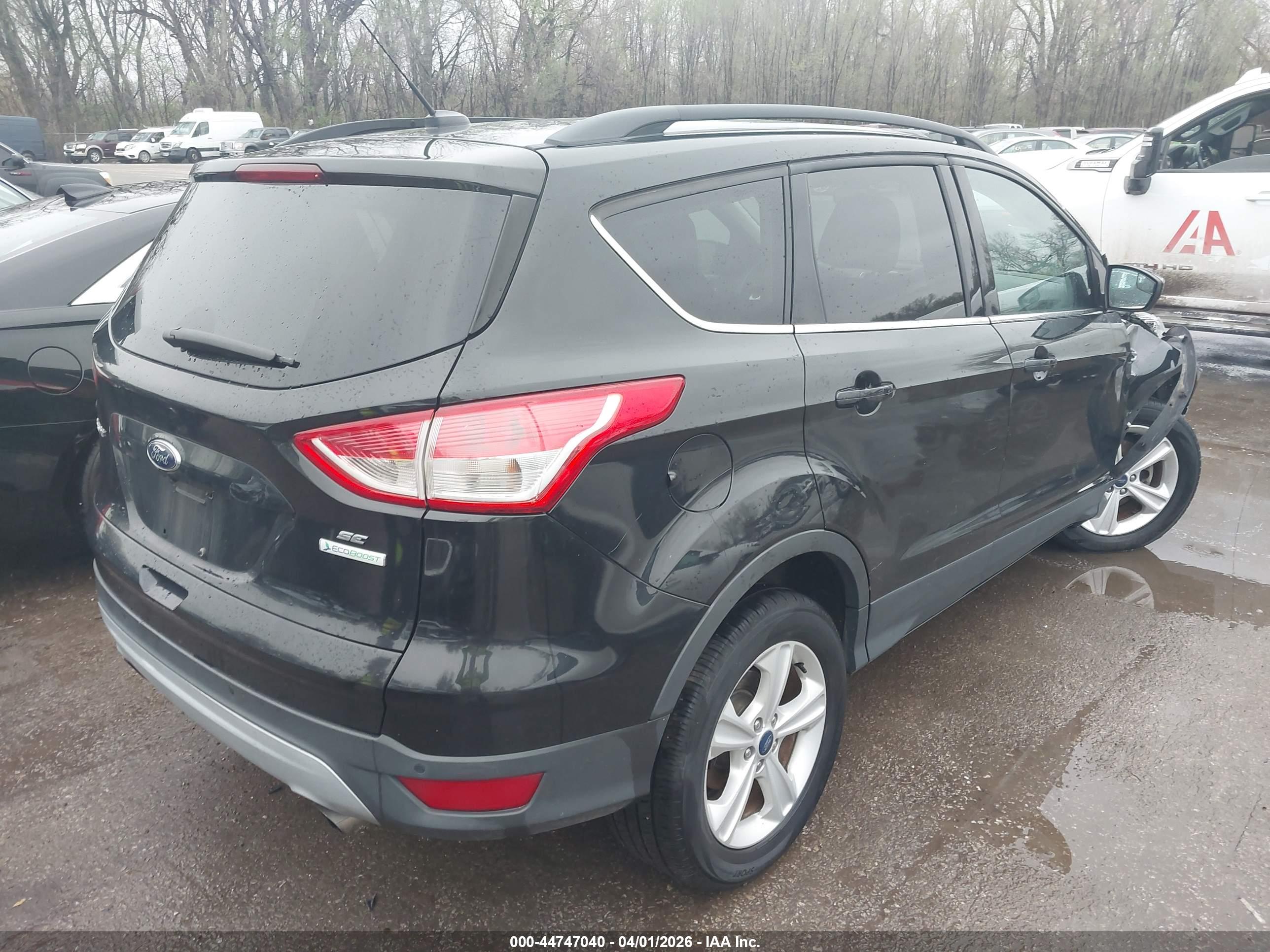 FORD ESCAPE image 4