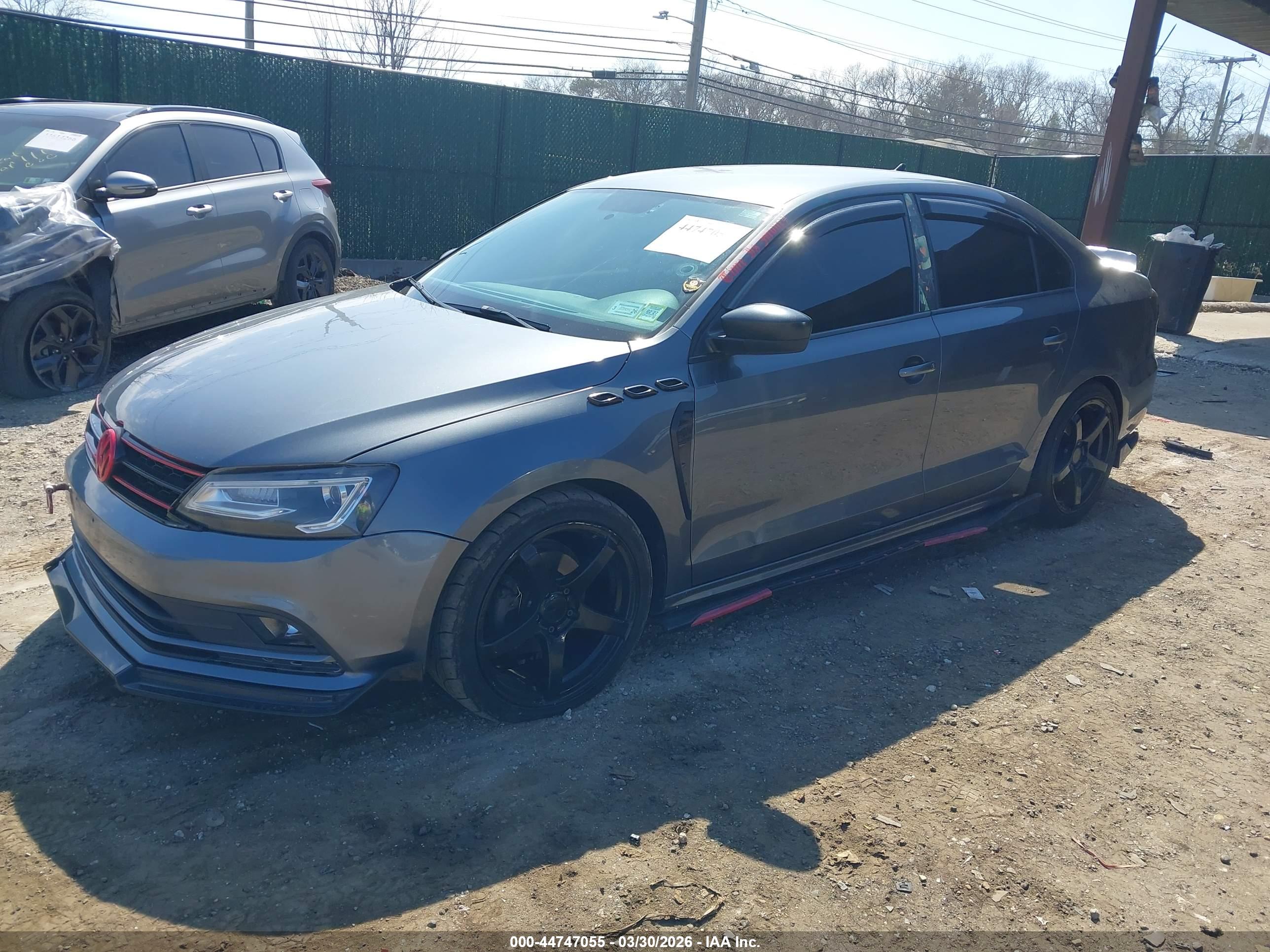 VOLKSWAGEN JETTA image 2