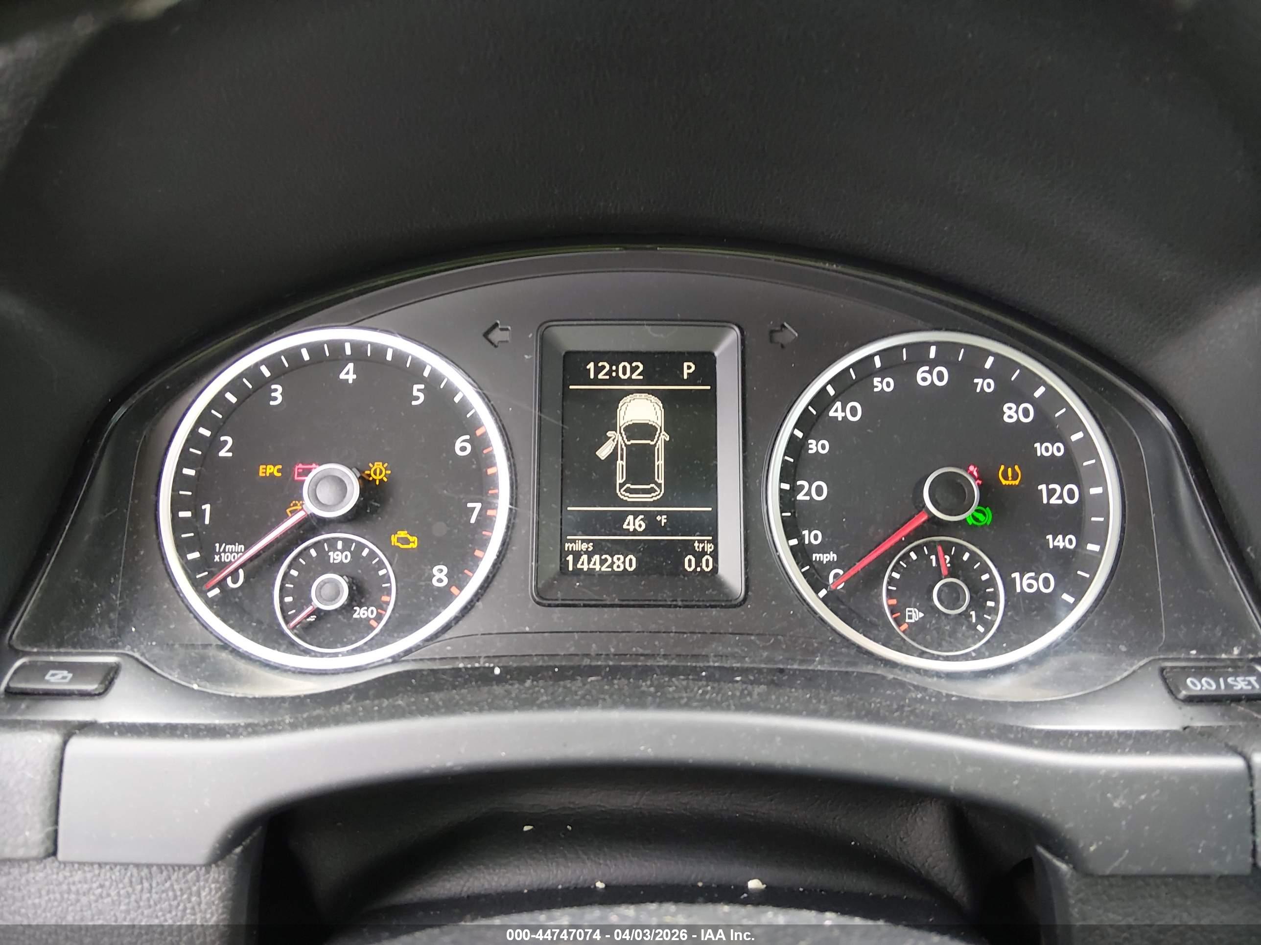 VOLKSWAGEN TIGUAN image 7