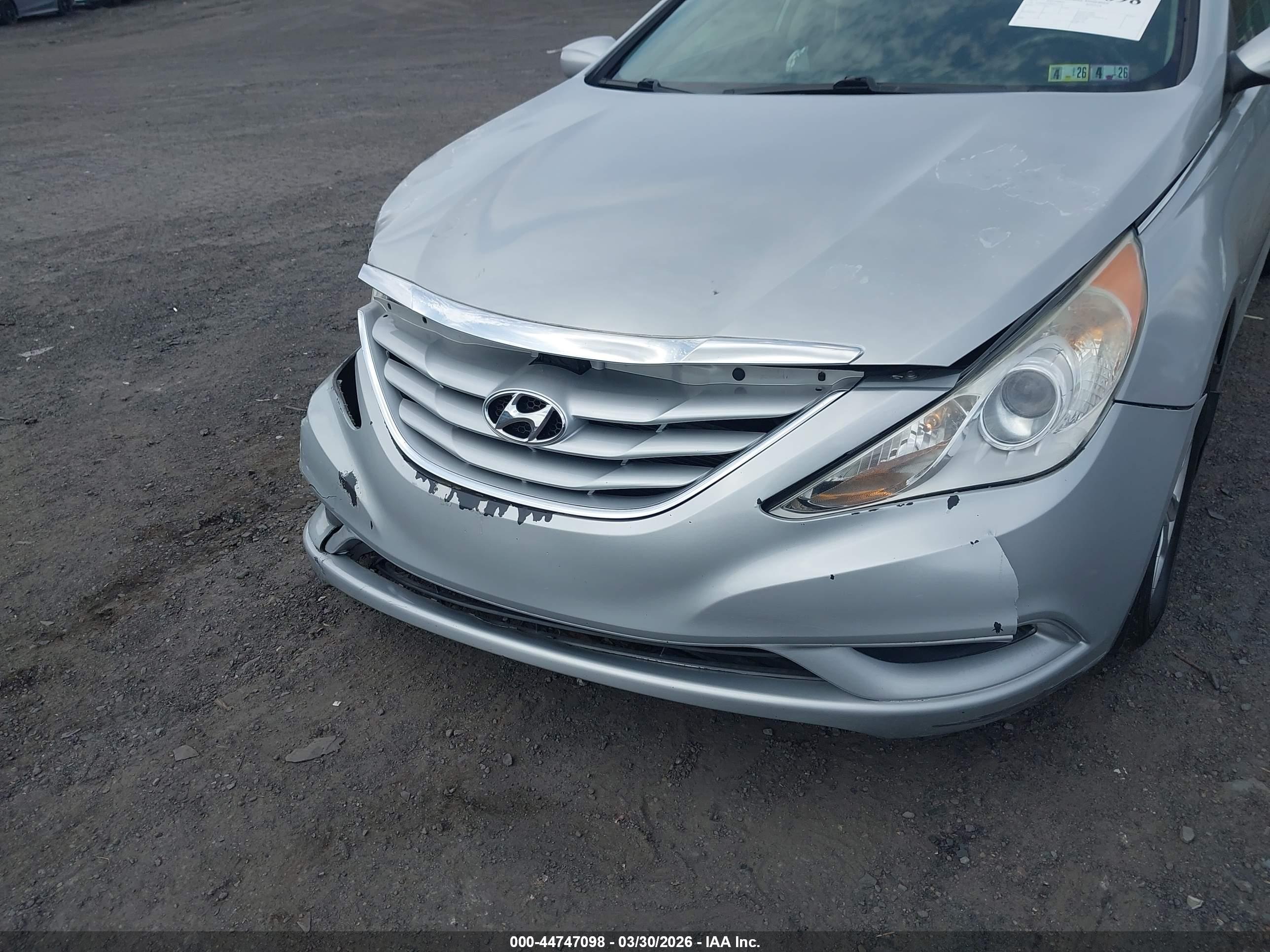 HYUNDAI SONATA image 6