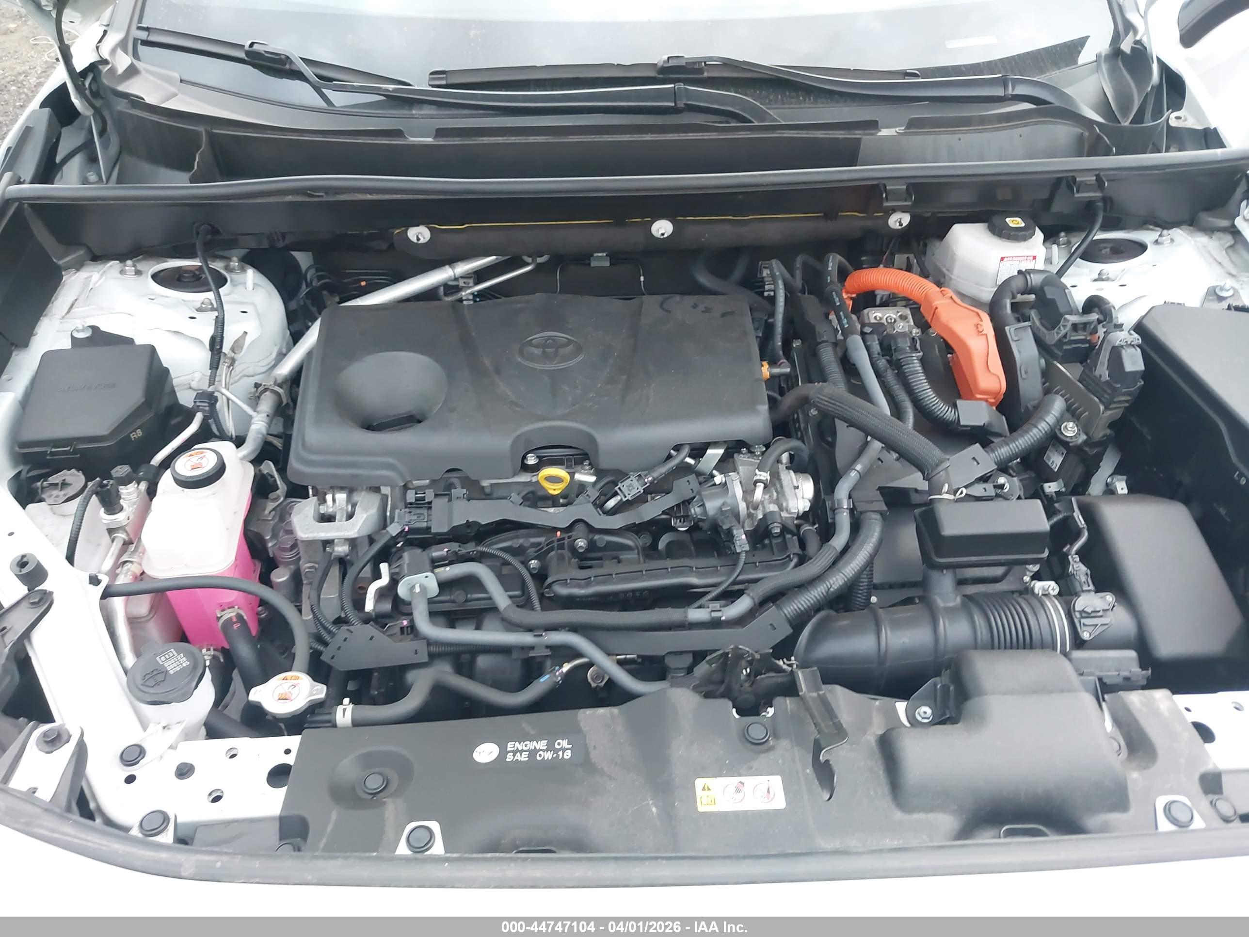 TOYOTA RAV4 image 10