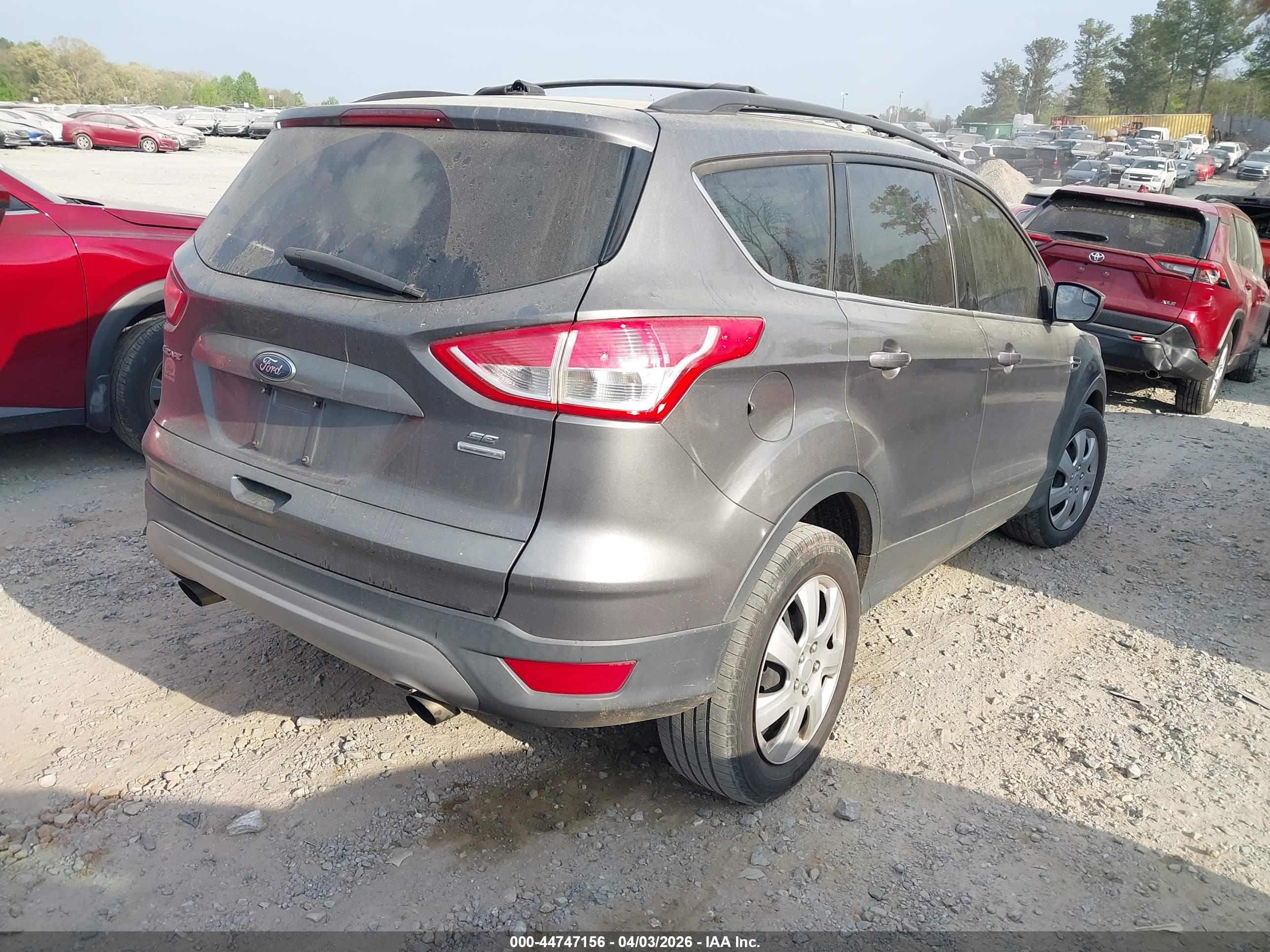 FORD ESCAPE image 4