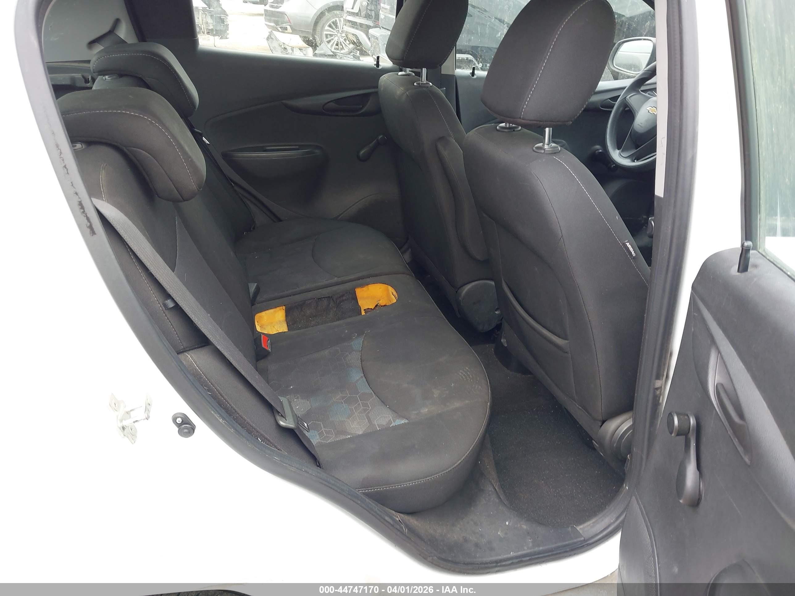 CHEVROLET SPARK image 8