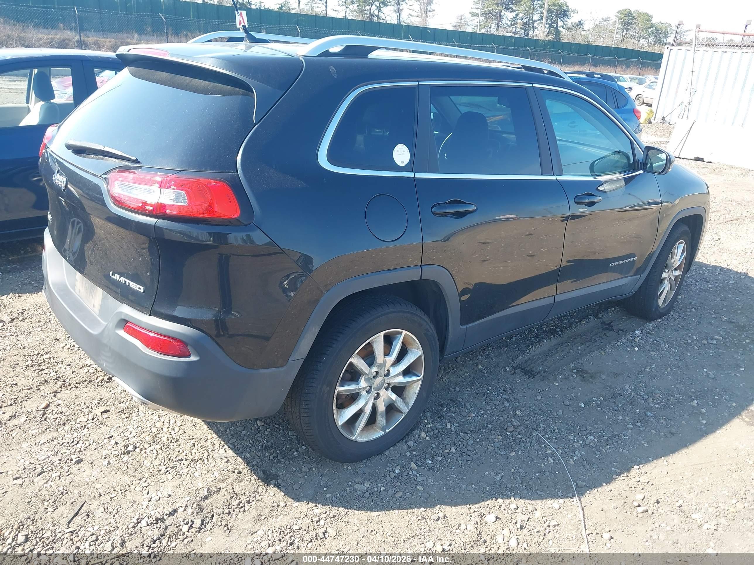 JEEP CHEROKEE image 4