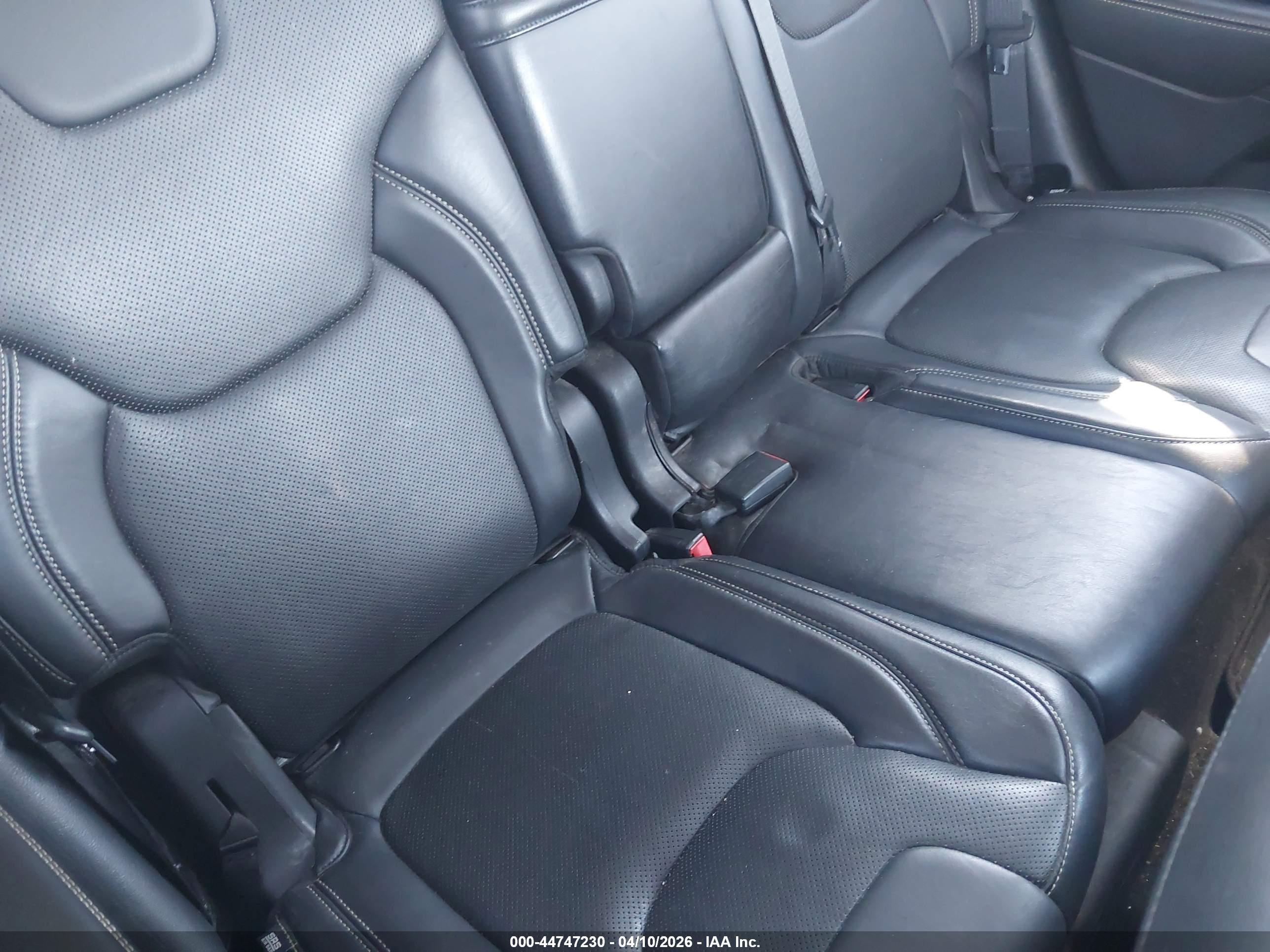 JEEP CHEROKEE image 8