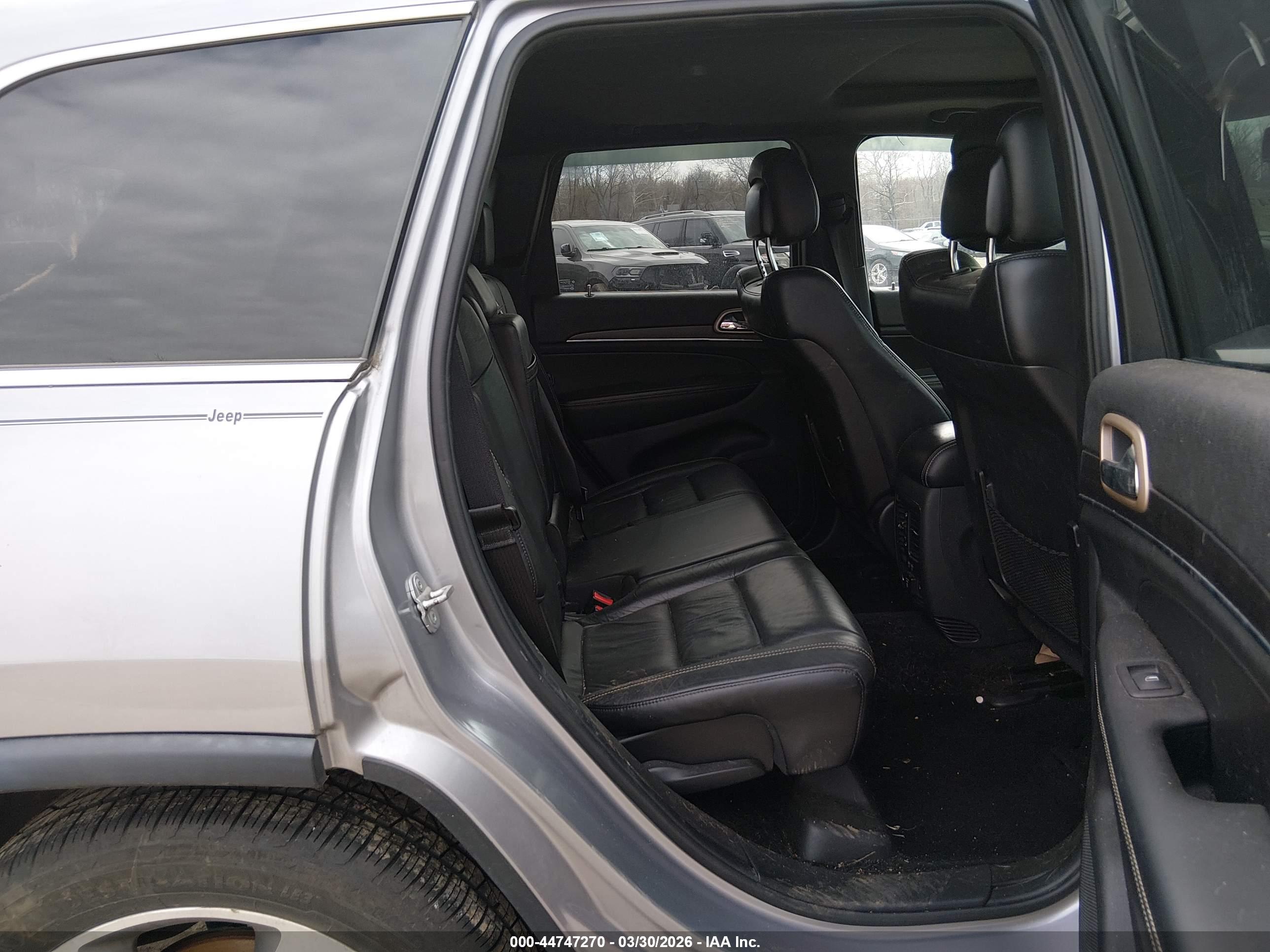 JEEP GRAND image 8