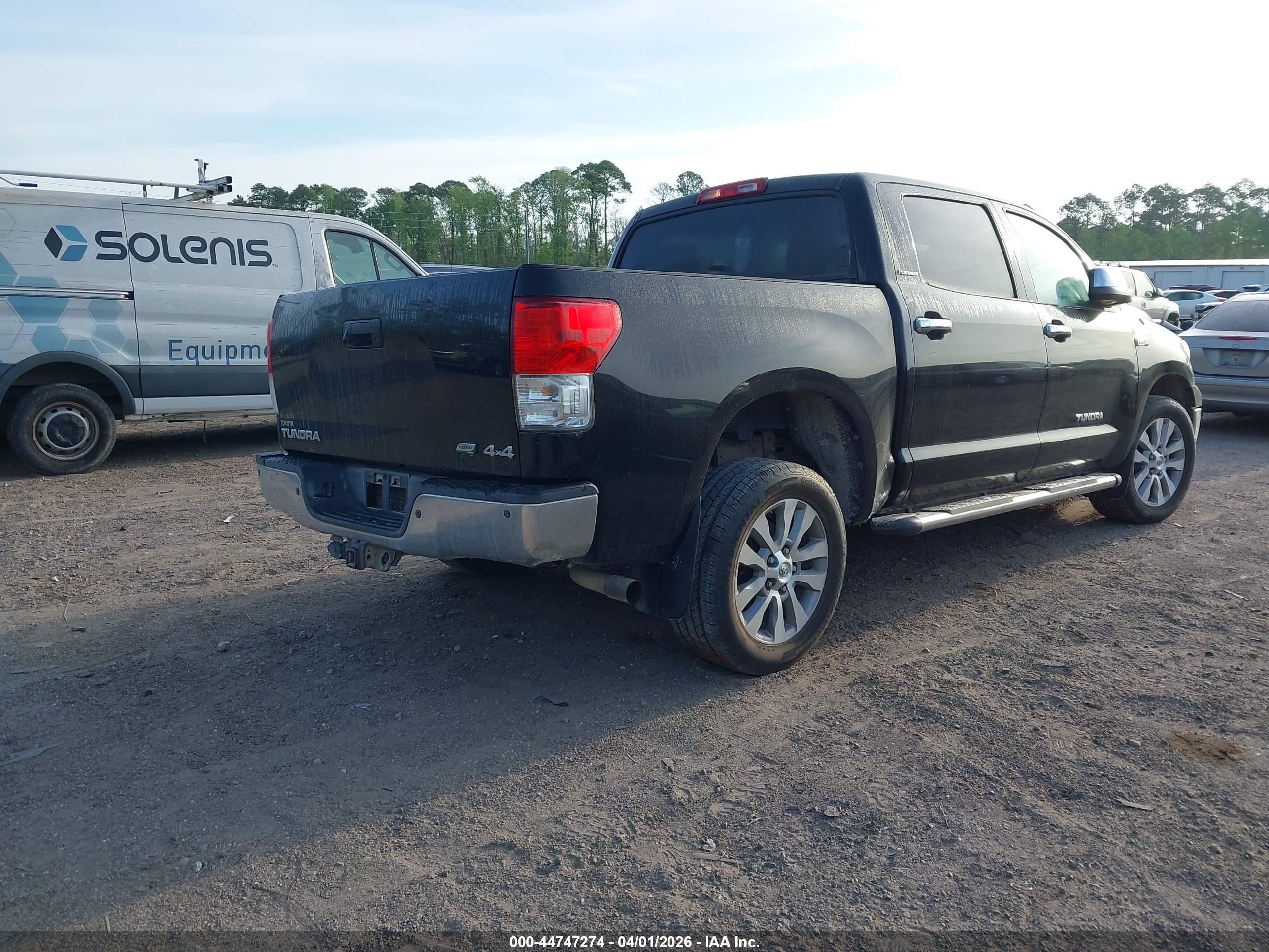TOYOTA TUNDRA image 4