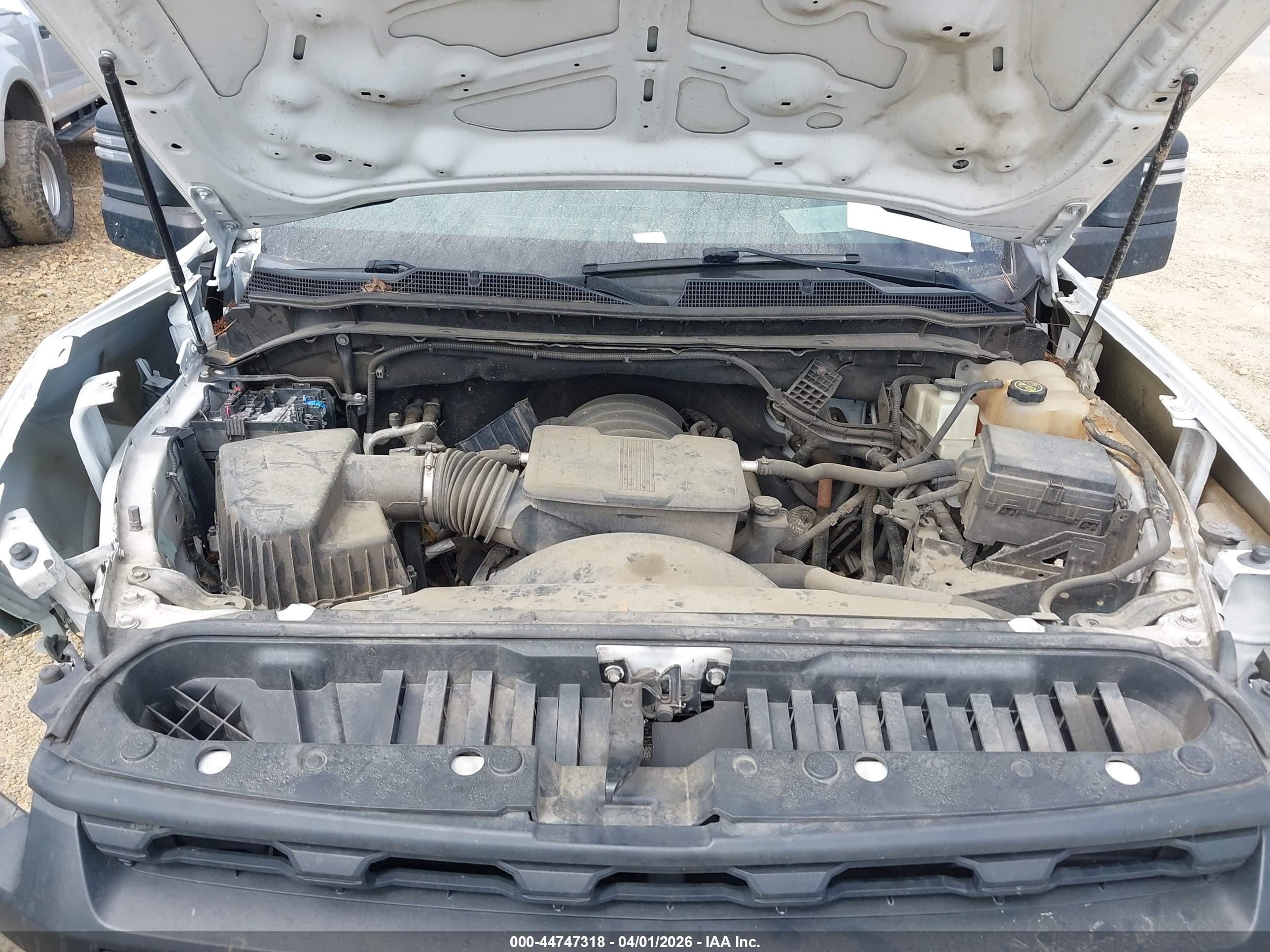 CHEVROLET SILVERADO image 10